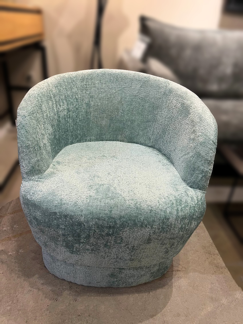 כורסא נורדית בקווים מעוגלים דגם B311 כורסא נורדית בקווים מעוגלים דגם B311