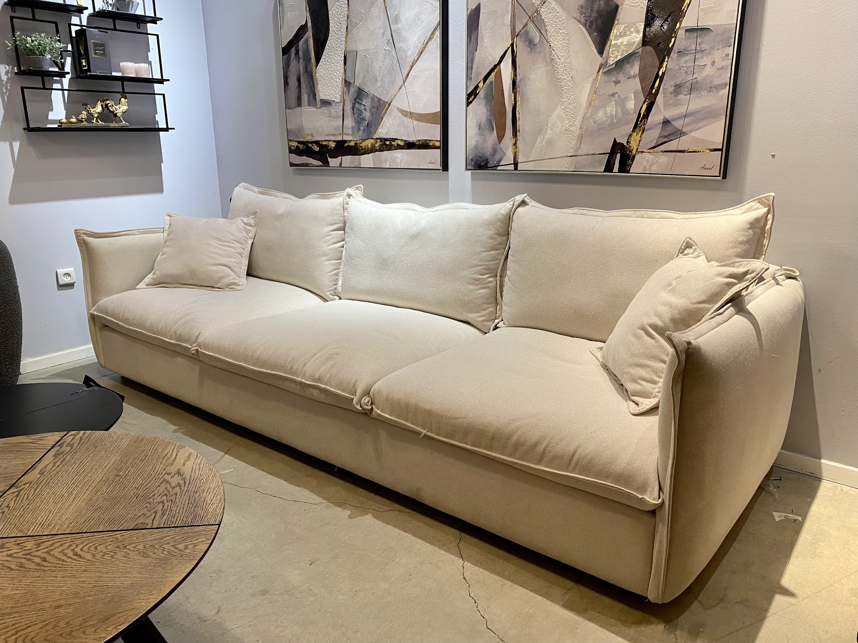 ספה תלת מושבית מפנקת דגם ניקול