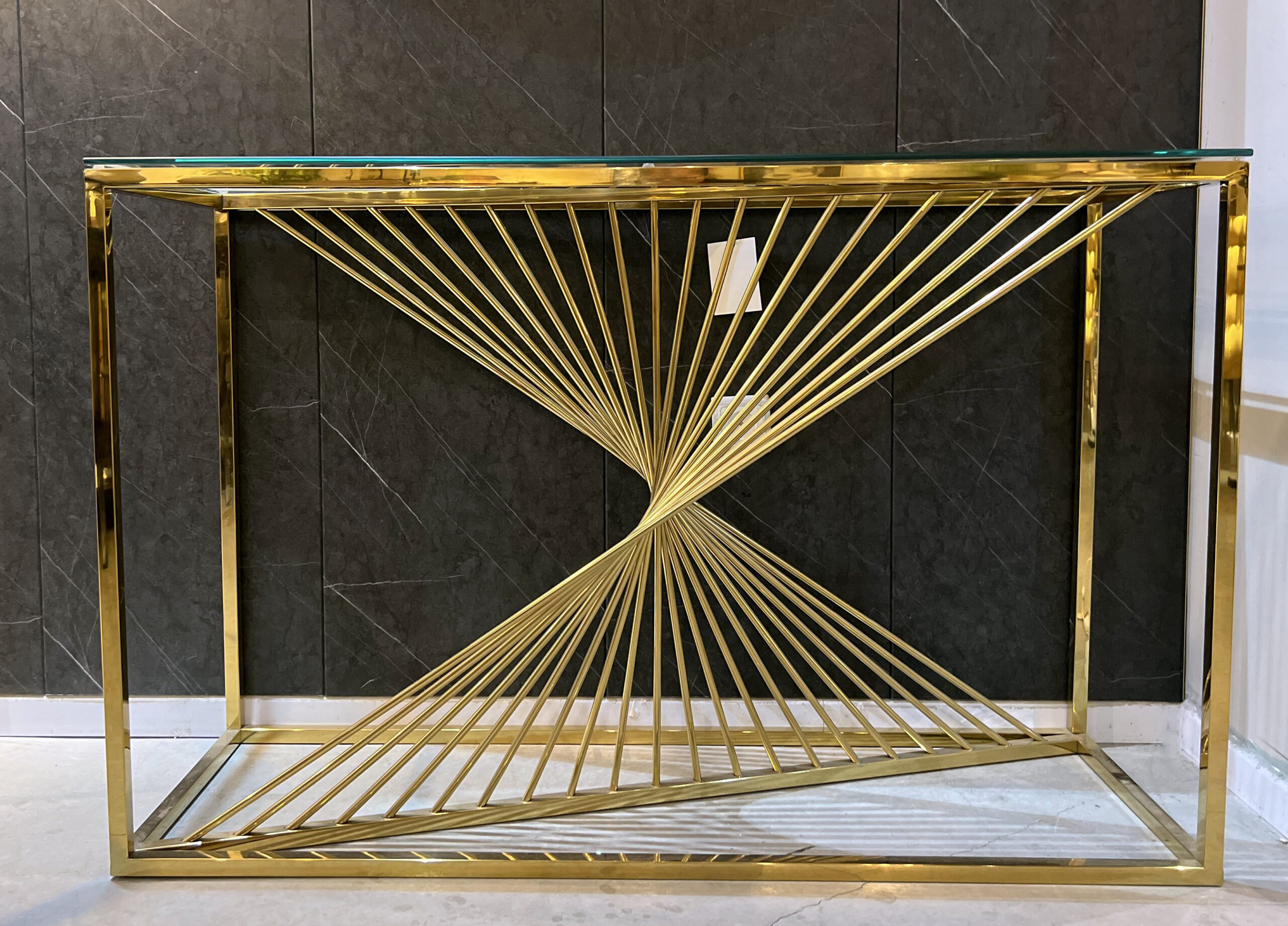 קונסולה מניפה דגם ויויאן