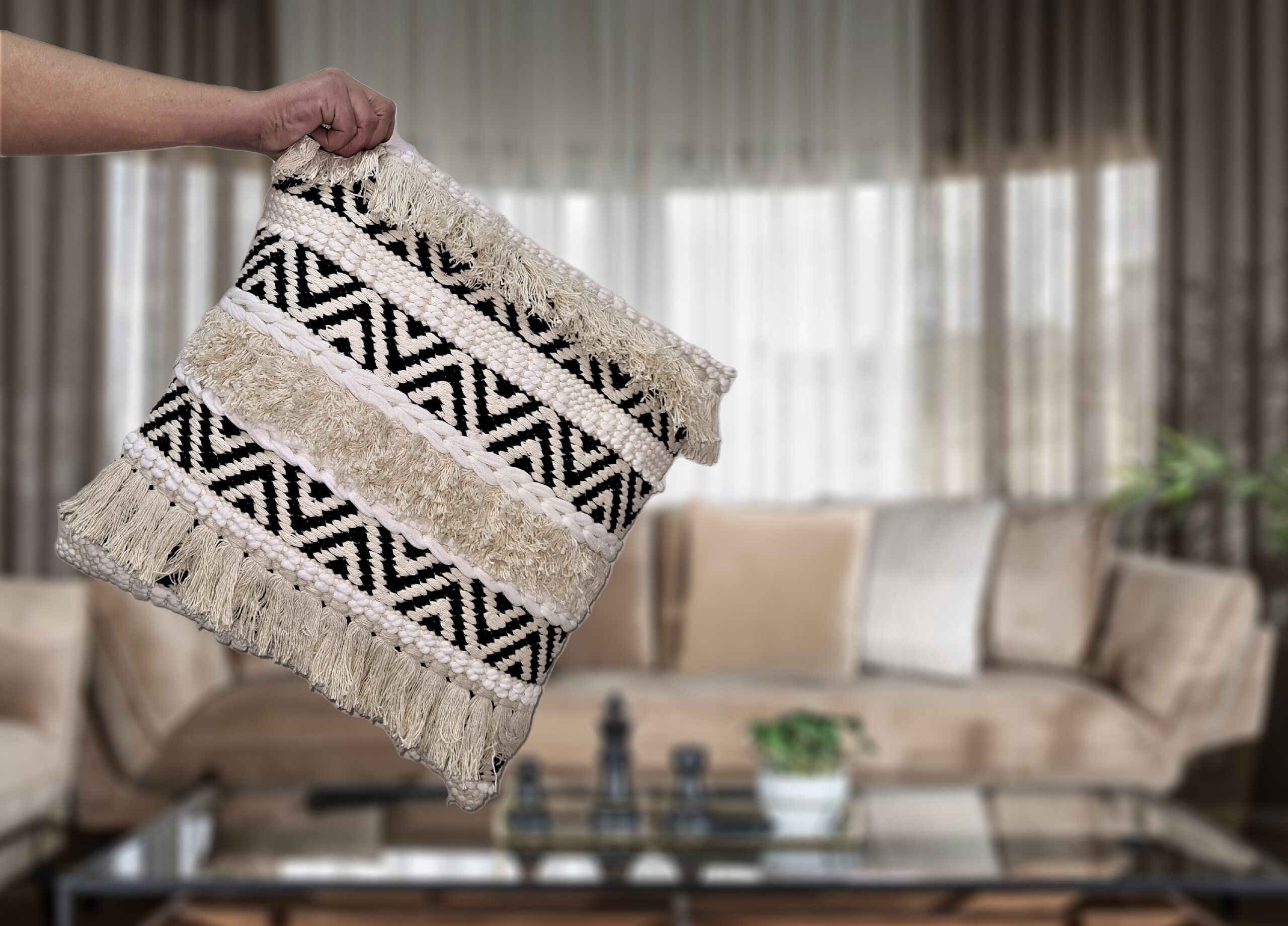 כרית דגם בוהו 04 במידה 45*45