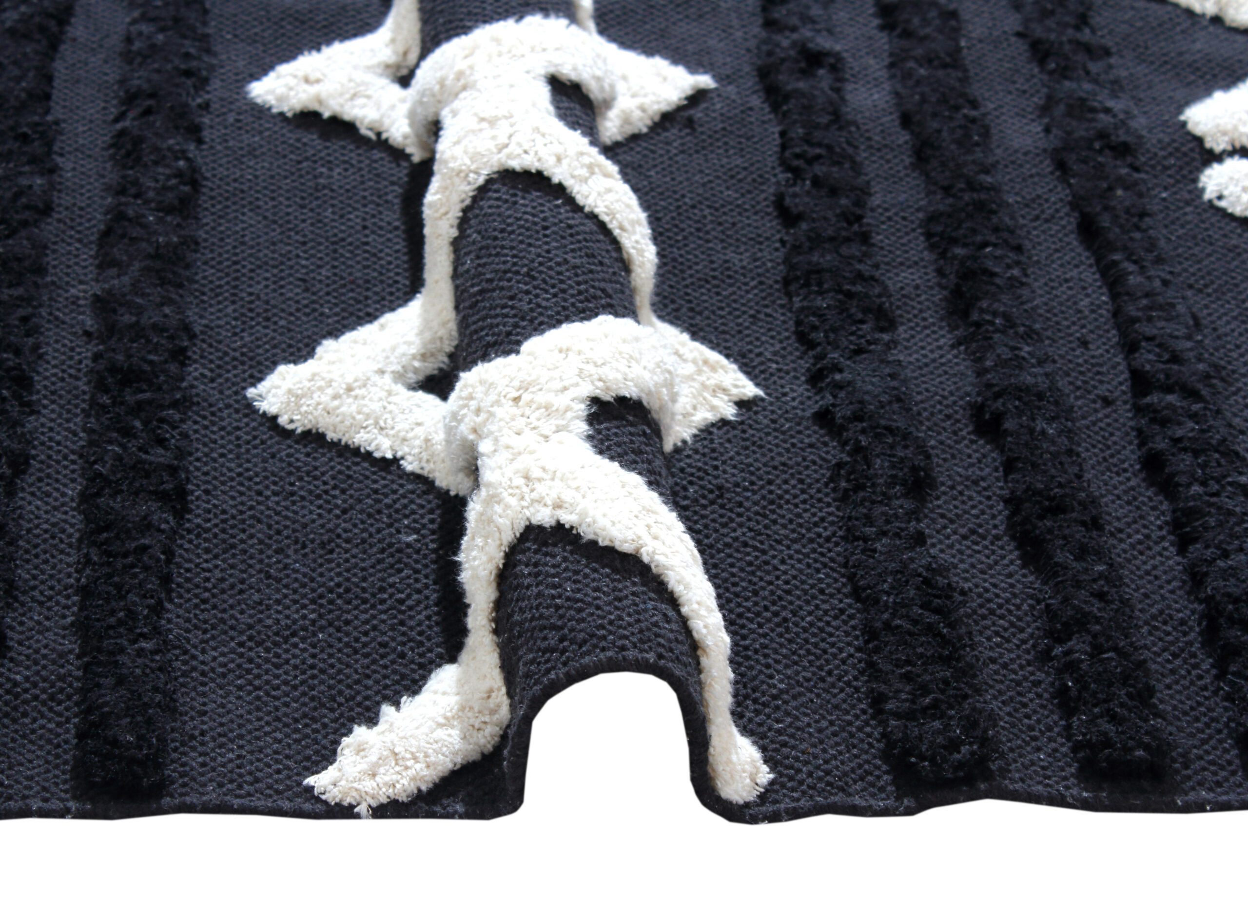 שטיח דגם דלתא שחור שטיח דגם דלתא שחור