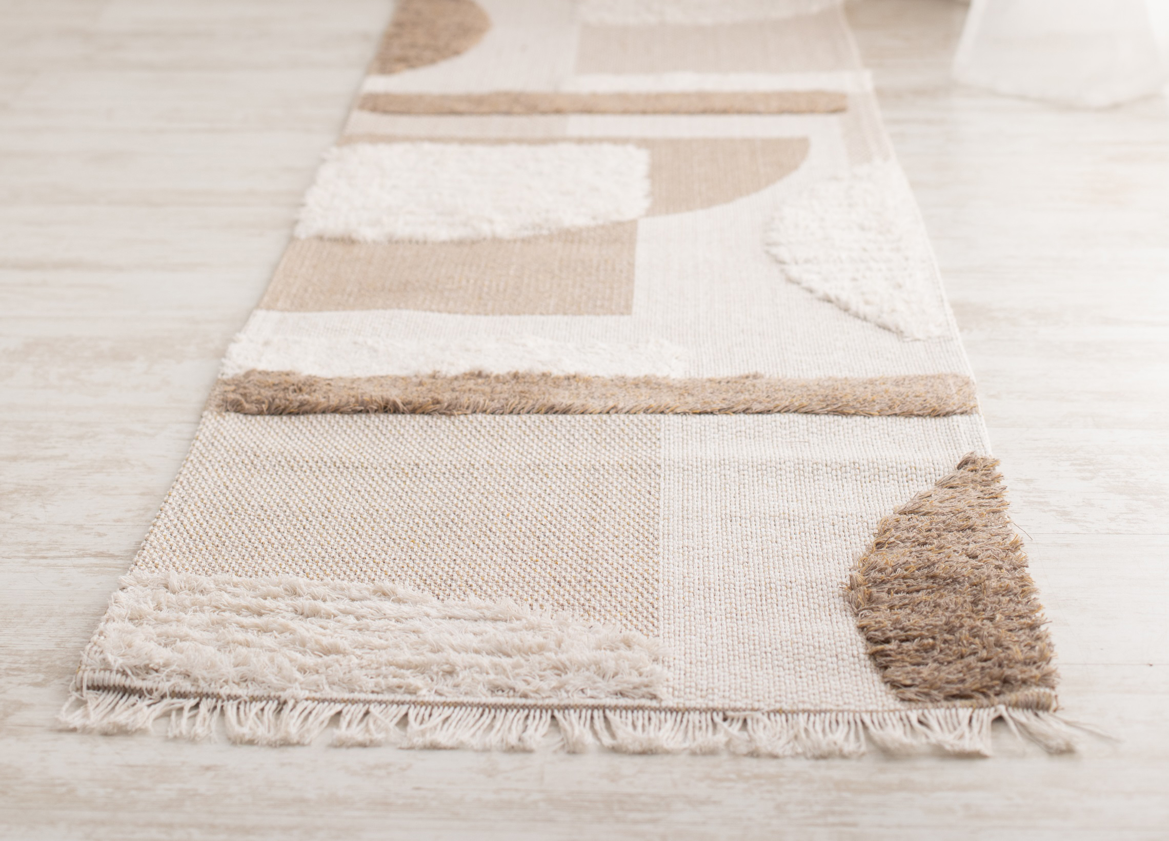 שטיח דגם קורל בג' שטיח דגם קורל בג'