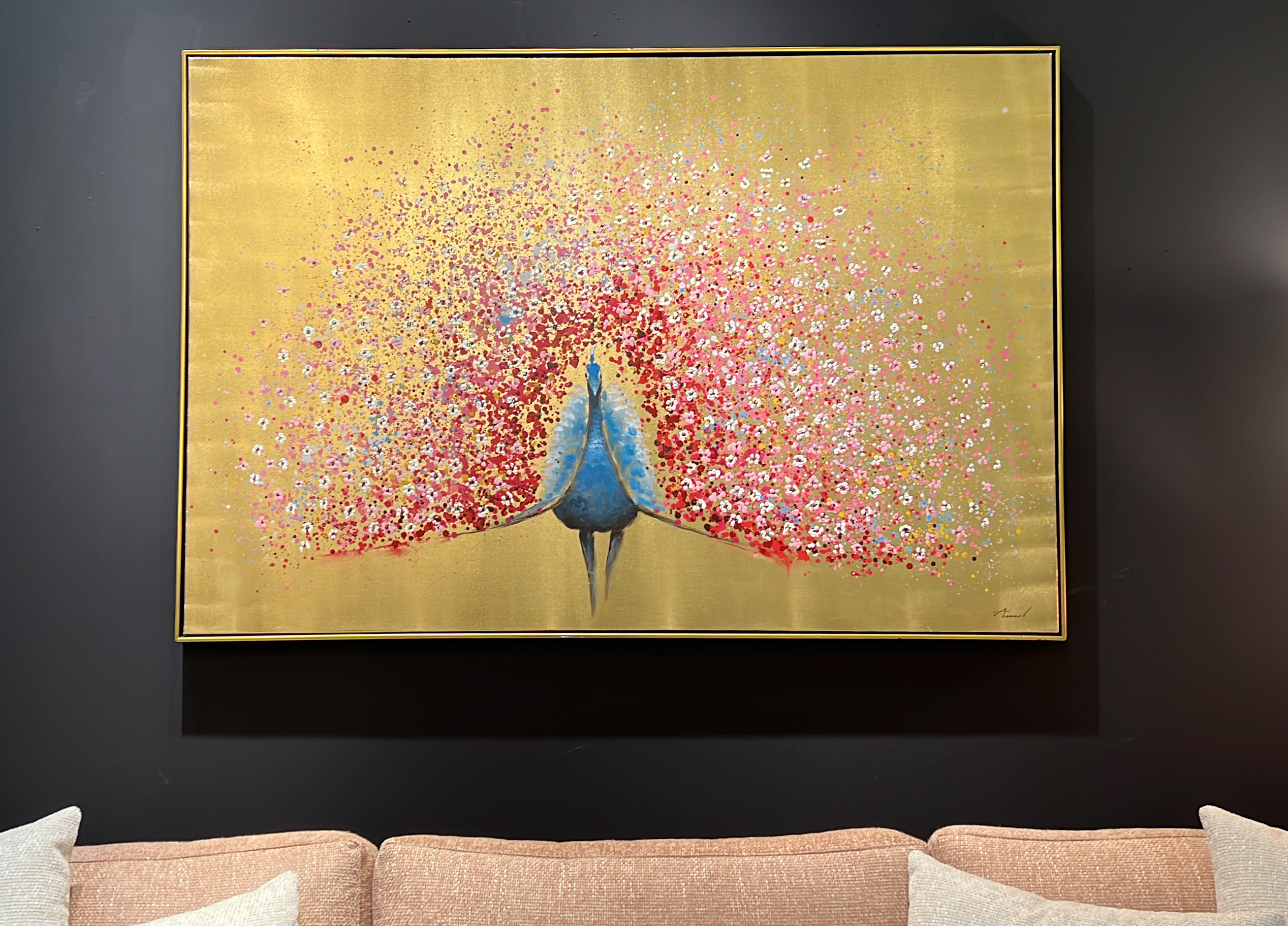 תמונה טווס בשילוב צבעי שמן וזהב