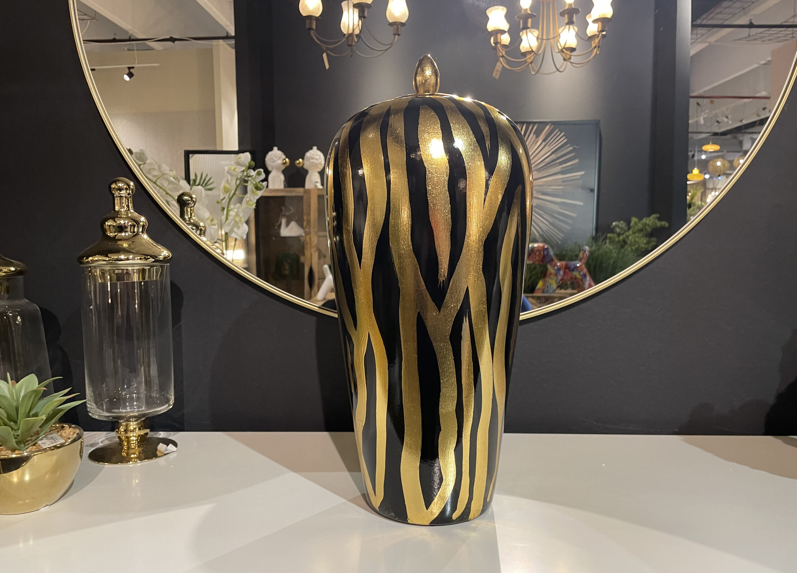 כד זברה זהב גבוה כד זברה זהב גבוה