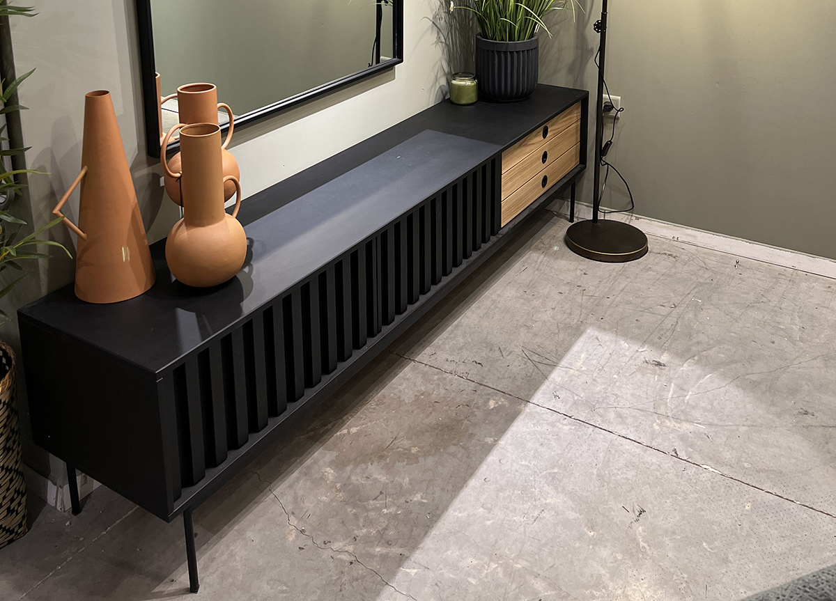 מזנון דגם סטריפ