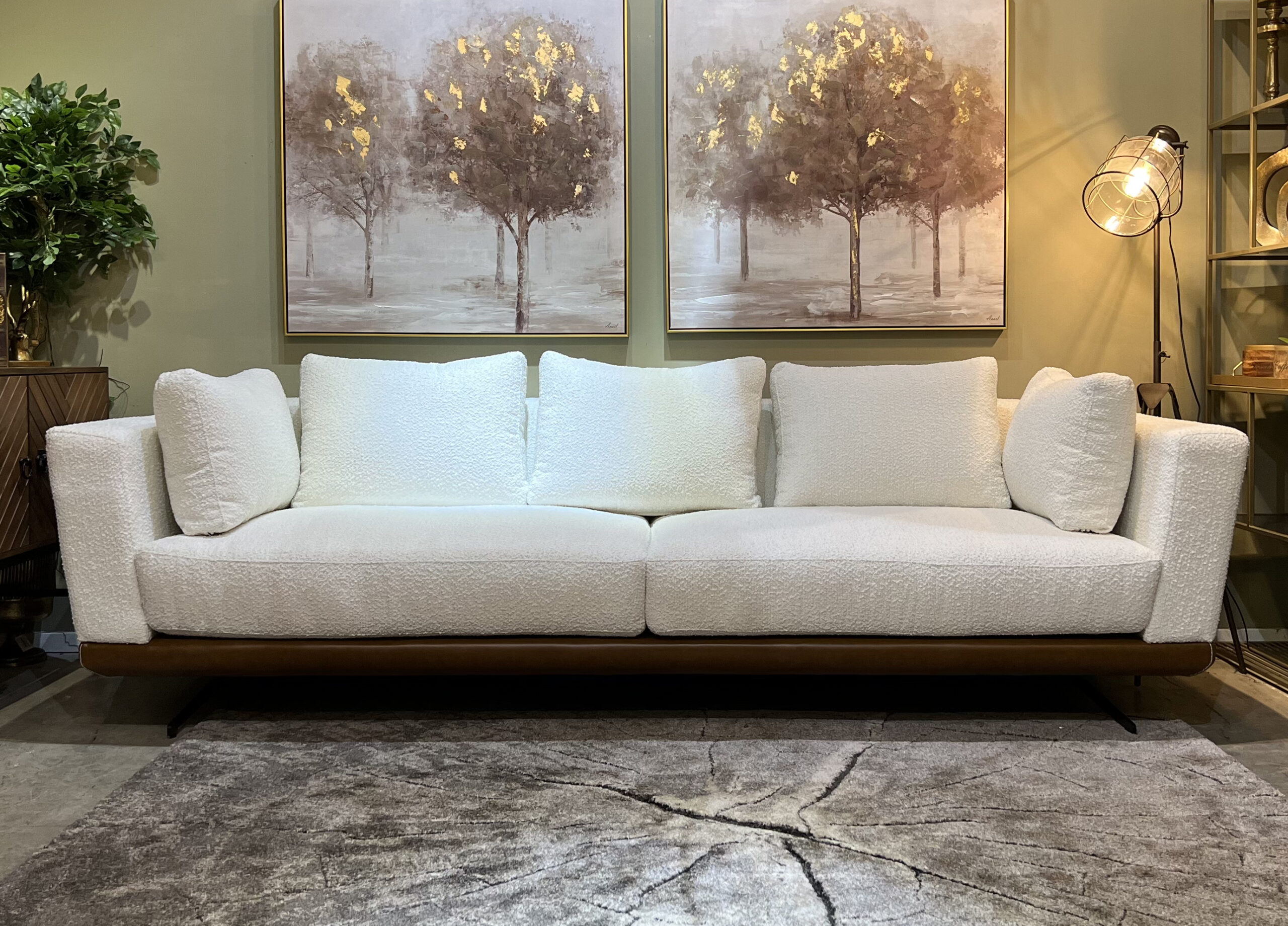 ספה מעוצבת עם מסגרת דגם B284