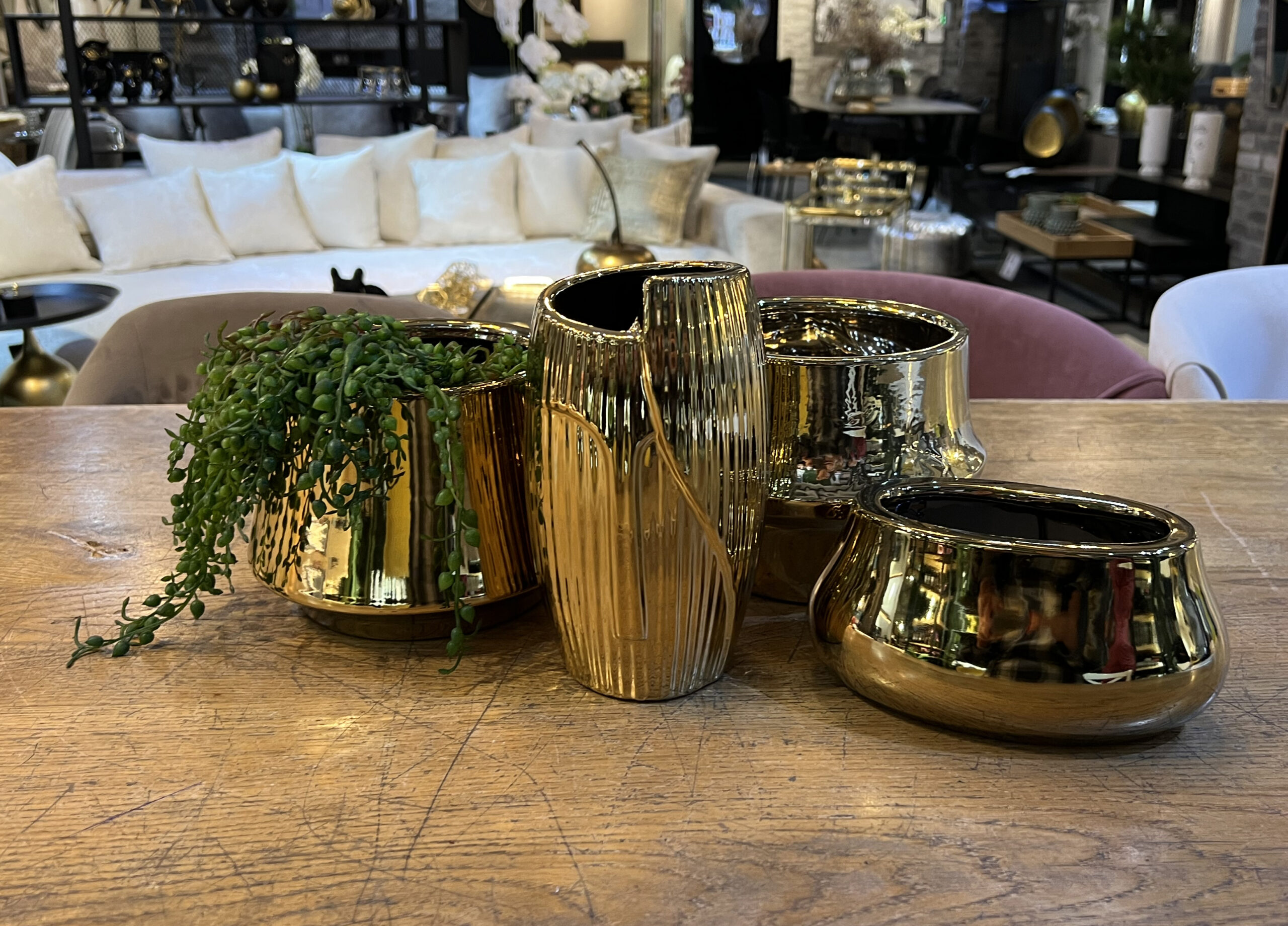 כד זהב פנים פסים בינוני כד זהב פנים פסים בינוני