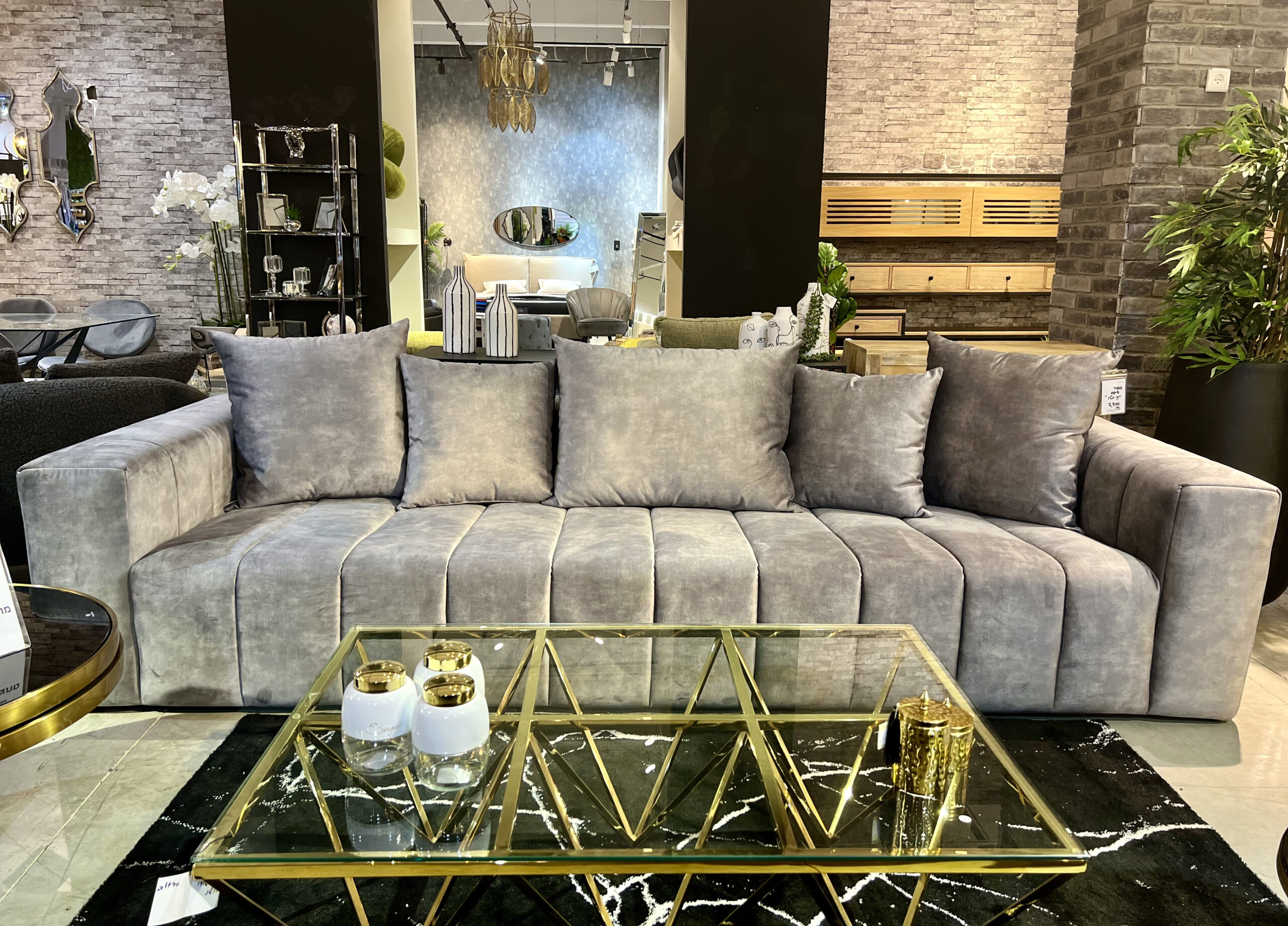 ספה מודרנית מעוצבת דגם קיוטו ספה מודרנית מעוצבת דגם קיוטו