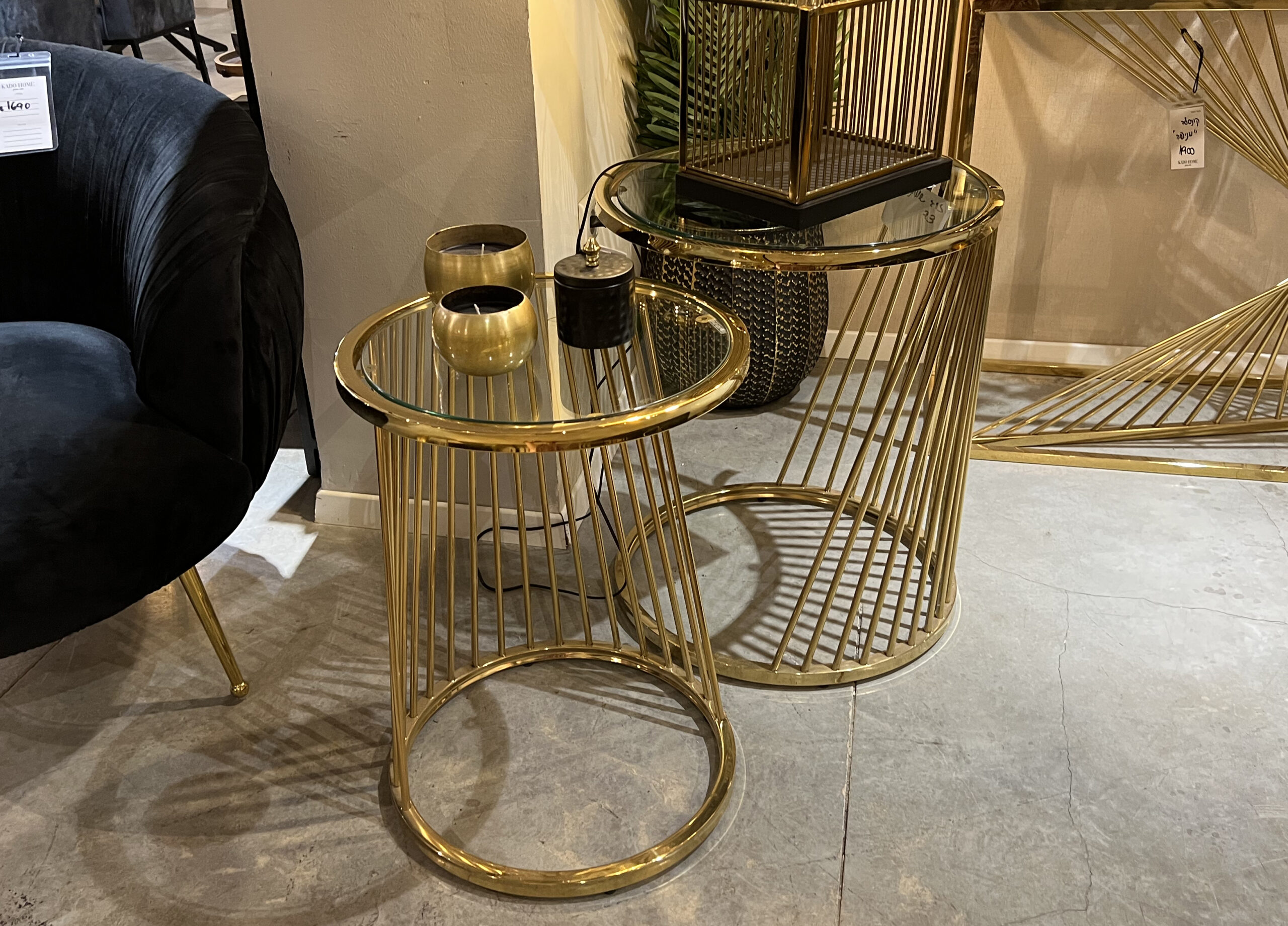 שולחן צד מניפה זהב שולחן צד מניפה זהב