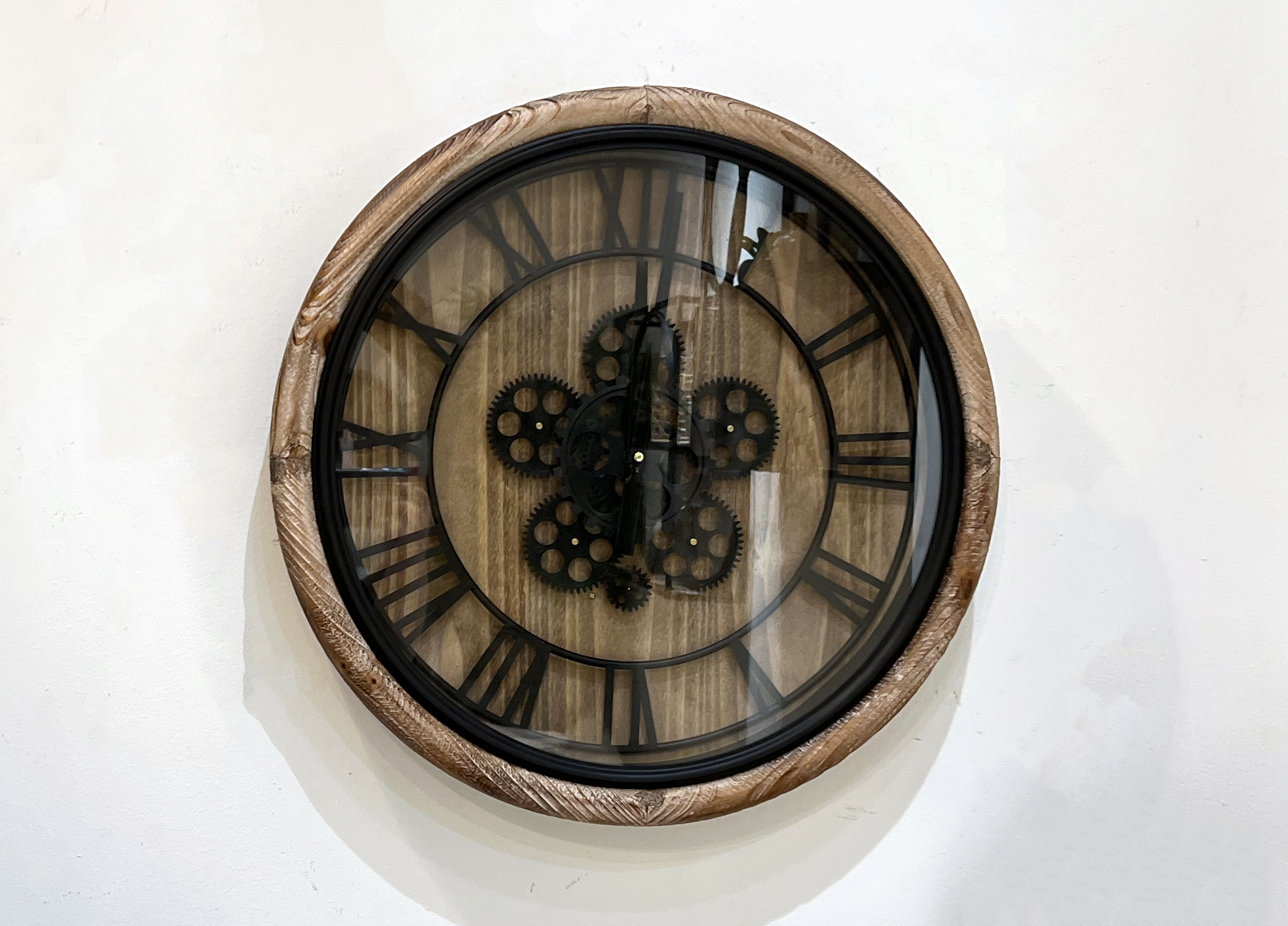 שעון עץ וזכוכית שעון עץ וזכוכית