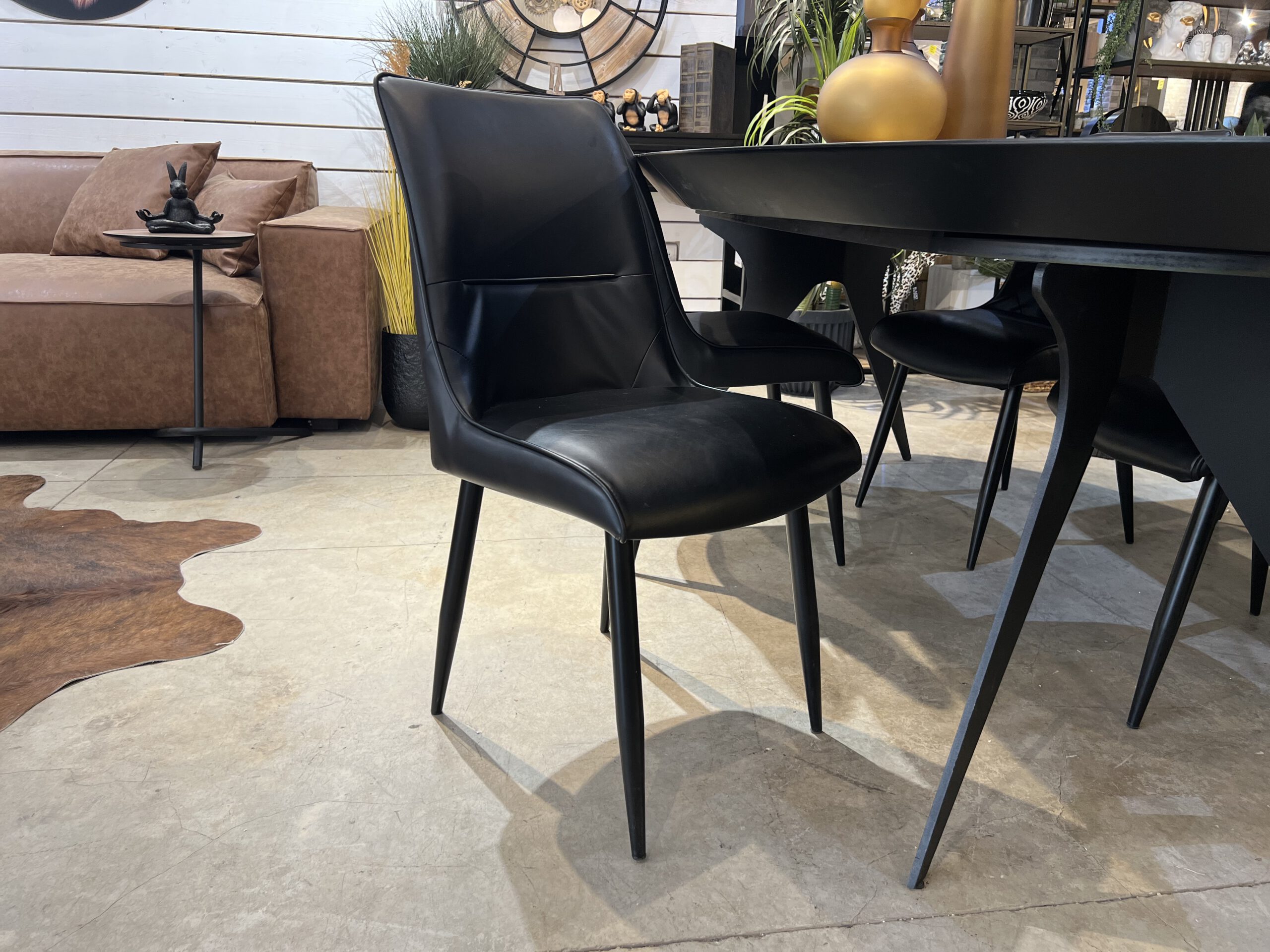 כיסא פינת אוכל דגם מודרנה שחור כיסא פינת אוכל דגם מודרנה שחור