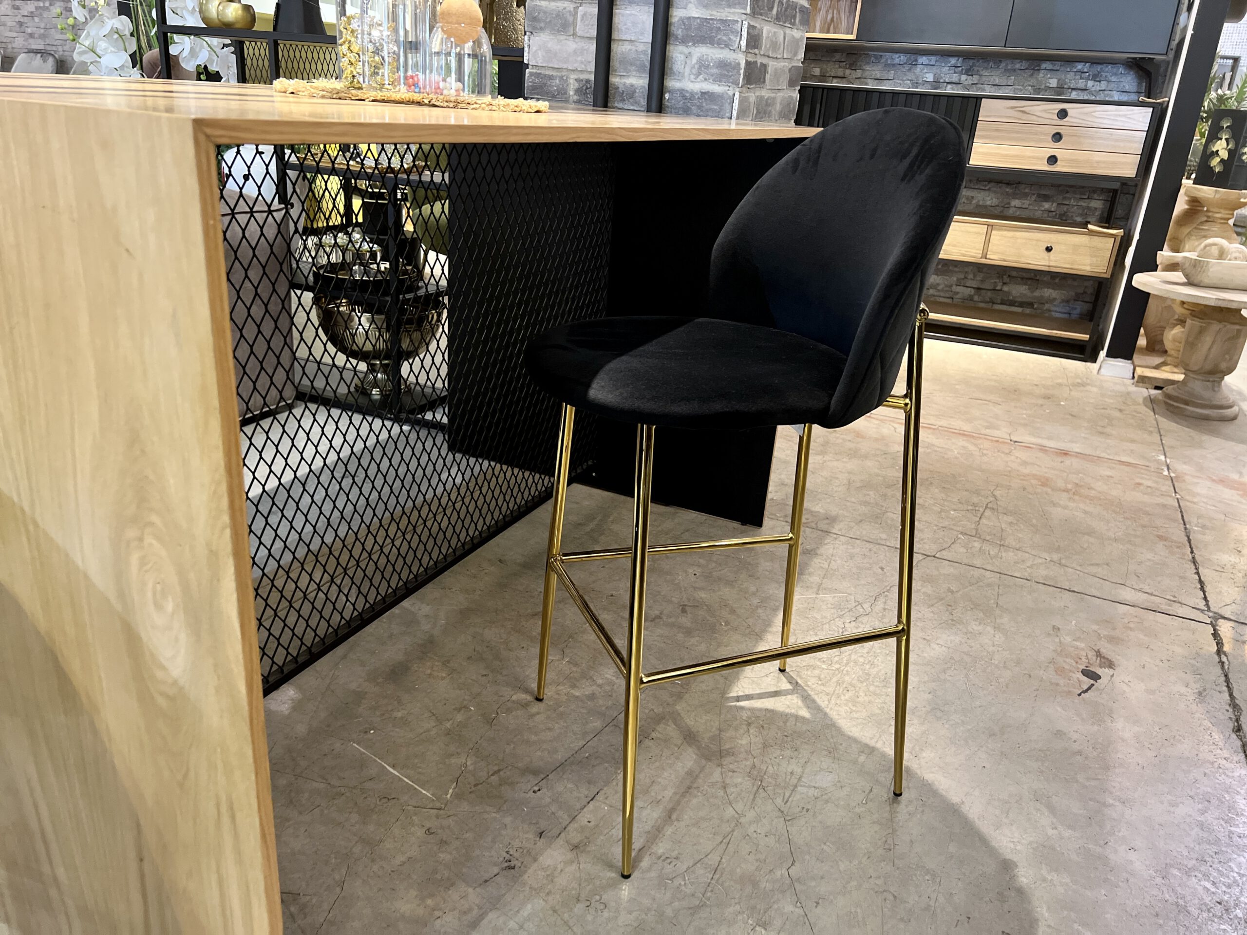 כיסא בר דגם ROYAL שחור כיסא בר דגם ROYAL שחור