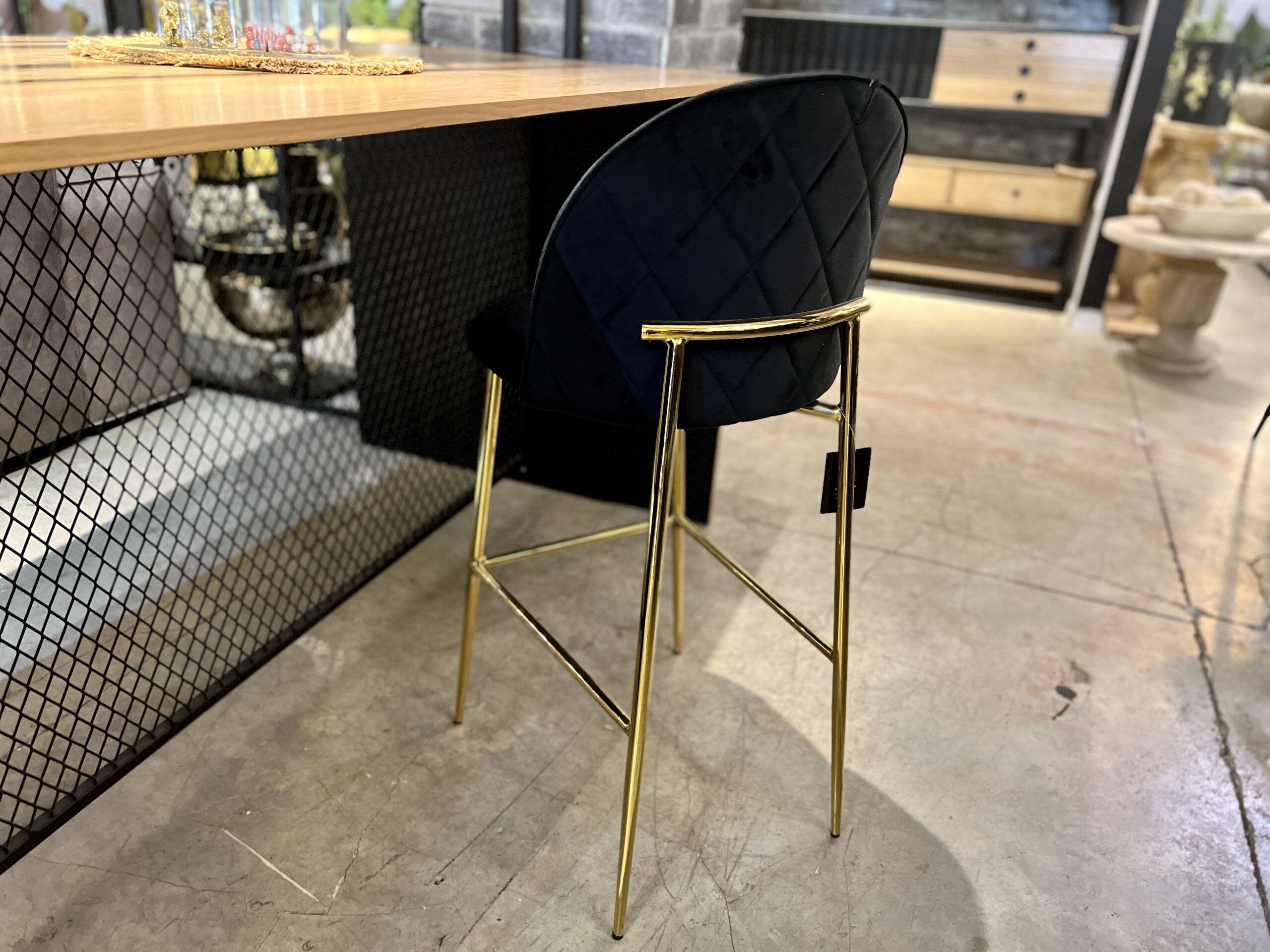 כיסא בר דגם ROYAL שחור כיסא בר דגם ROYAL שחור