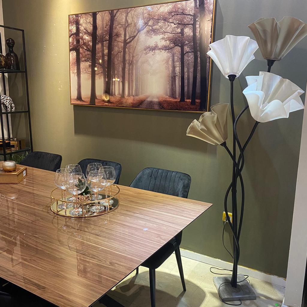 מנורת פרחים 4 קנים מנורת פרחים 4 קנים