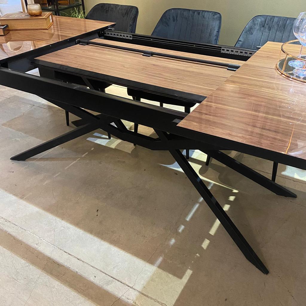 פינת אוכל דגם "אמילי" פינת אוכל דגם "אמילי"