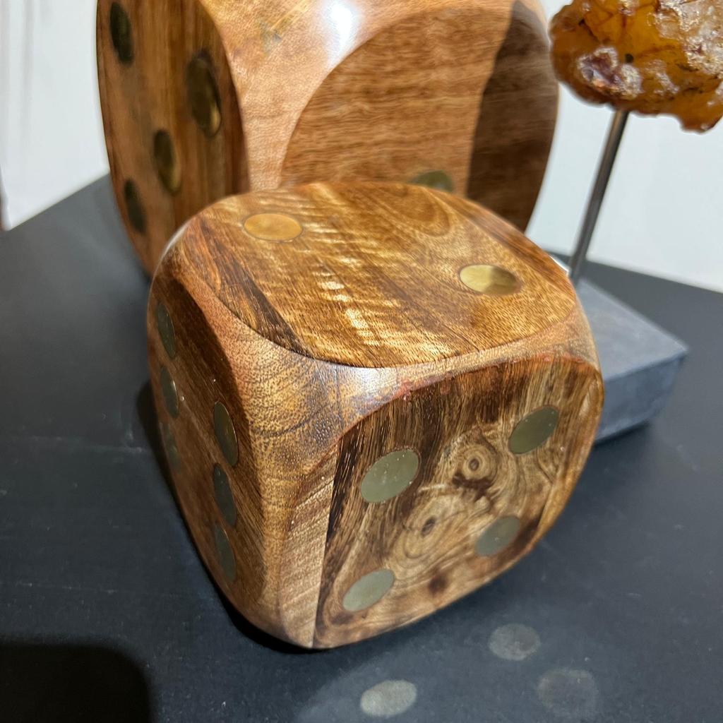 קוביית עץ קוביית עץ