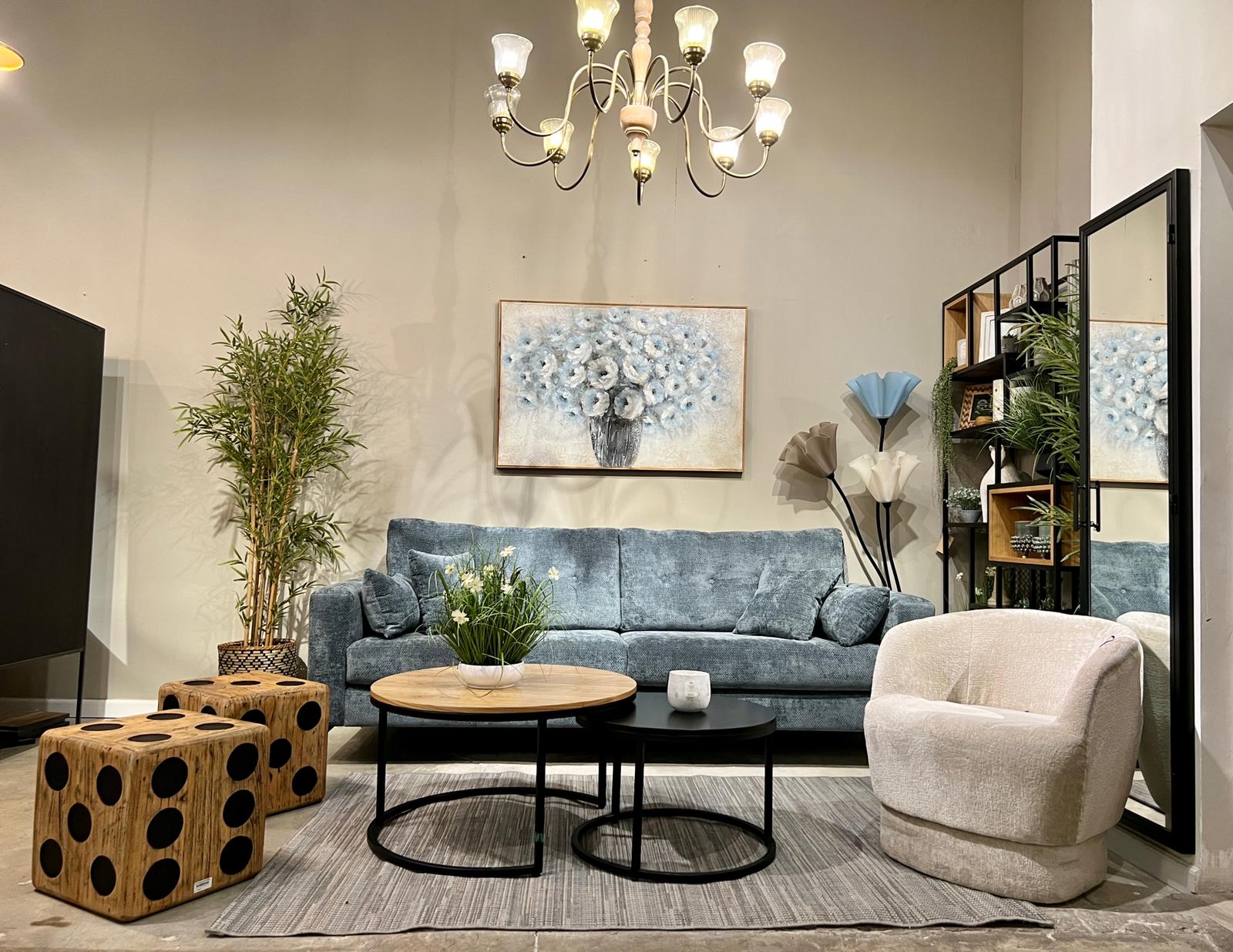 סט שולחנות דגם בבושקה סט שולחנות דגם בבושקה