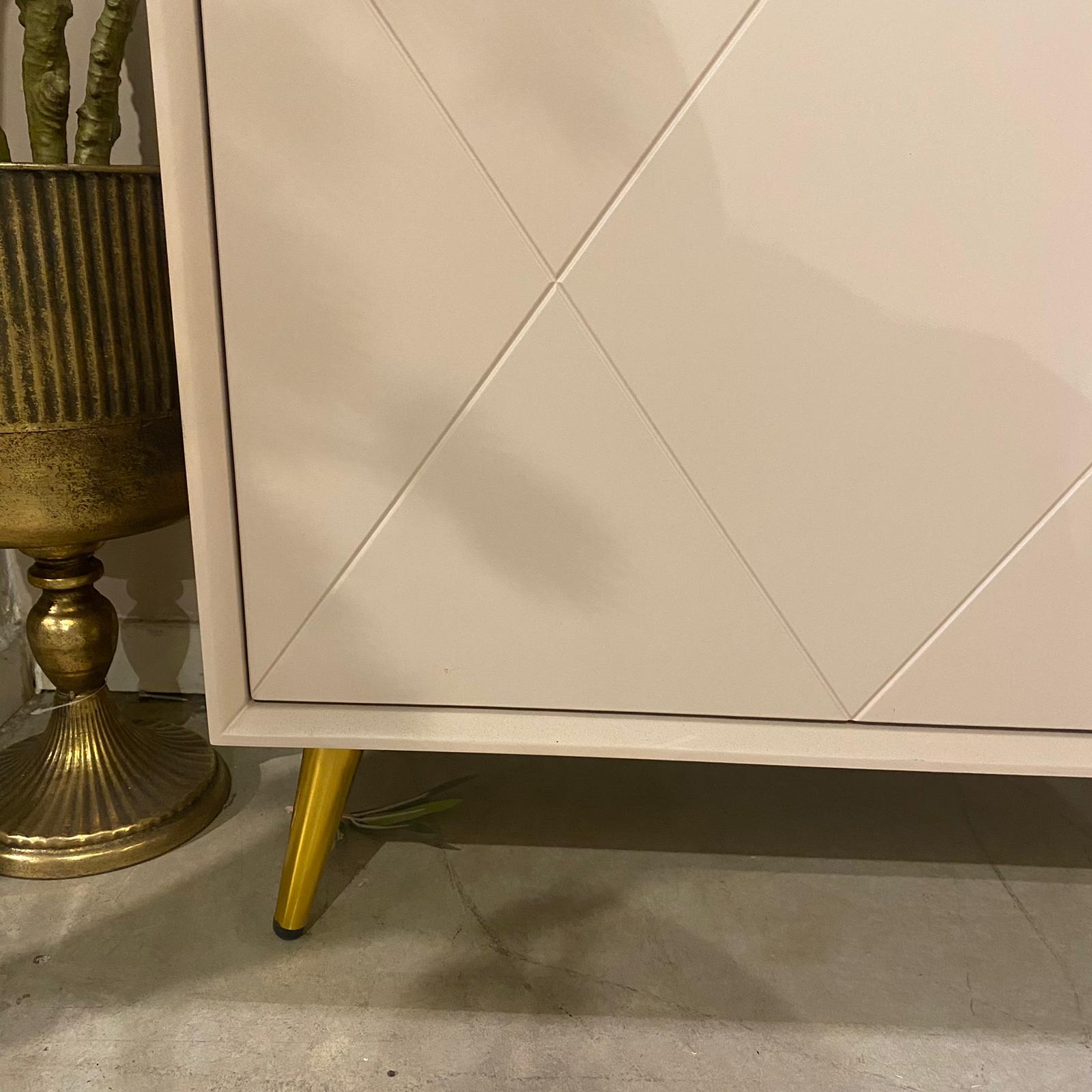 קומודה דגם דיימונד קומודה דגם דיימונד