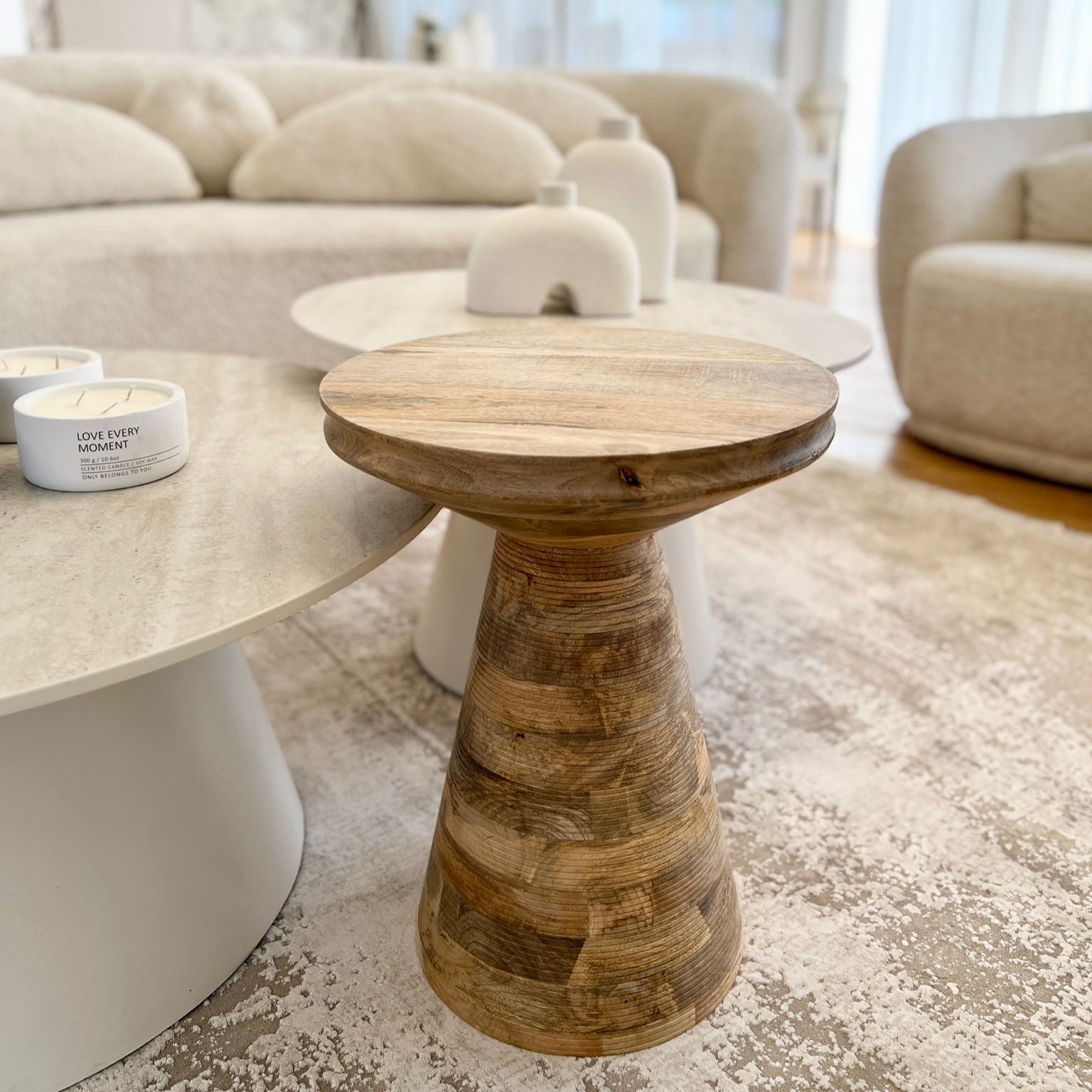 שולחן צד עץ מנגו דגם ווד טריאנגל שולחן צד עץ מנגו דגם ווד טריאנגל