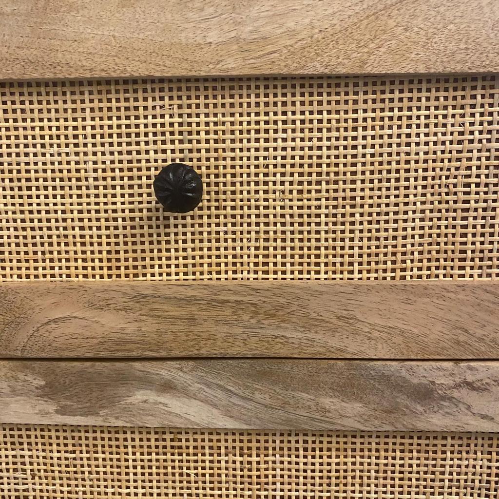 שידת צד דגם ווד 2 מגירות ראטן עץ מנגו שידת צד דגם ווד 2 מגירות ראטן עץ מנגו