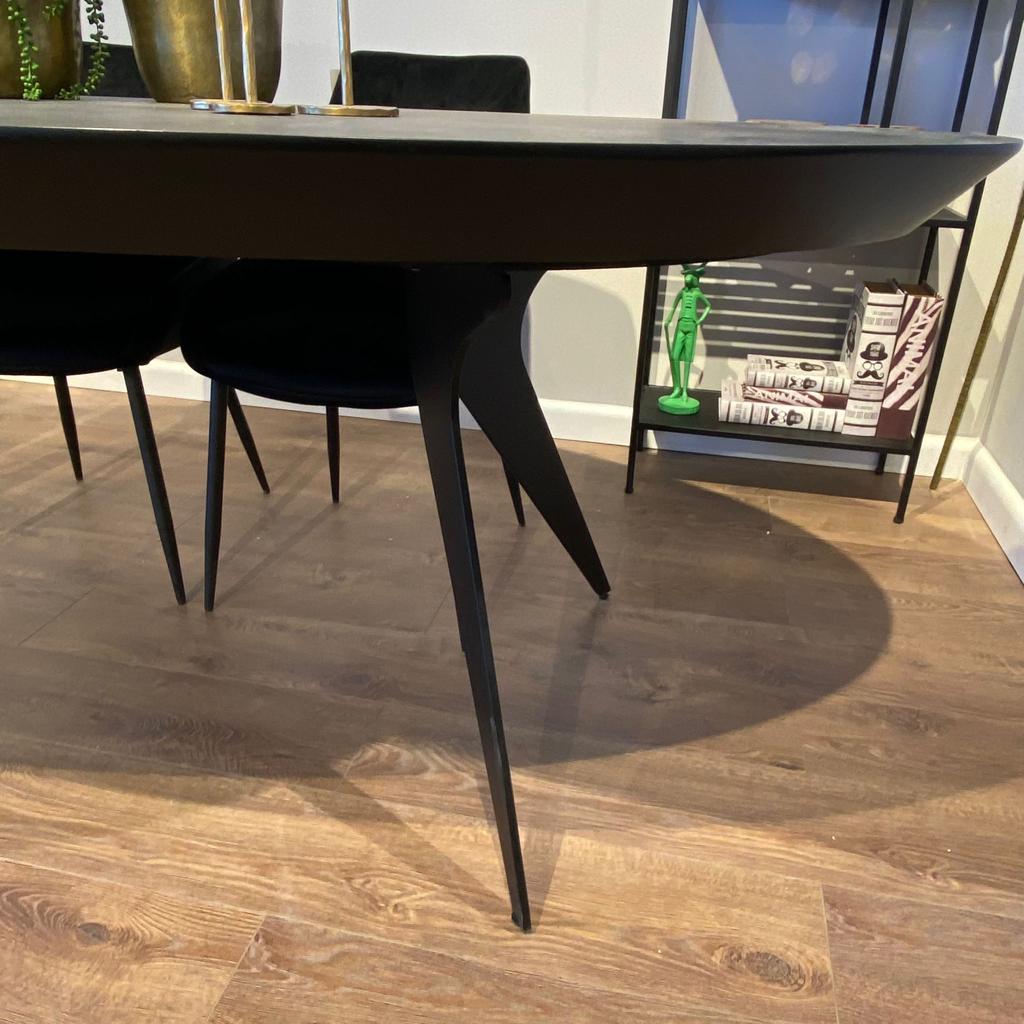 שולחן פינת אוכל דגם אובלי שולחן פינת אוכל דגם אובלי