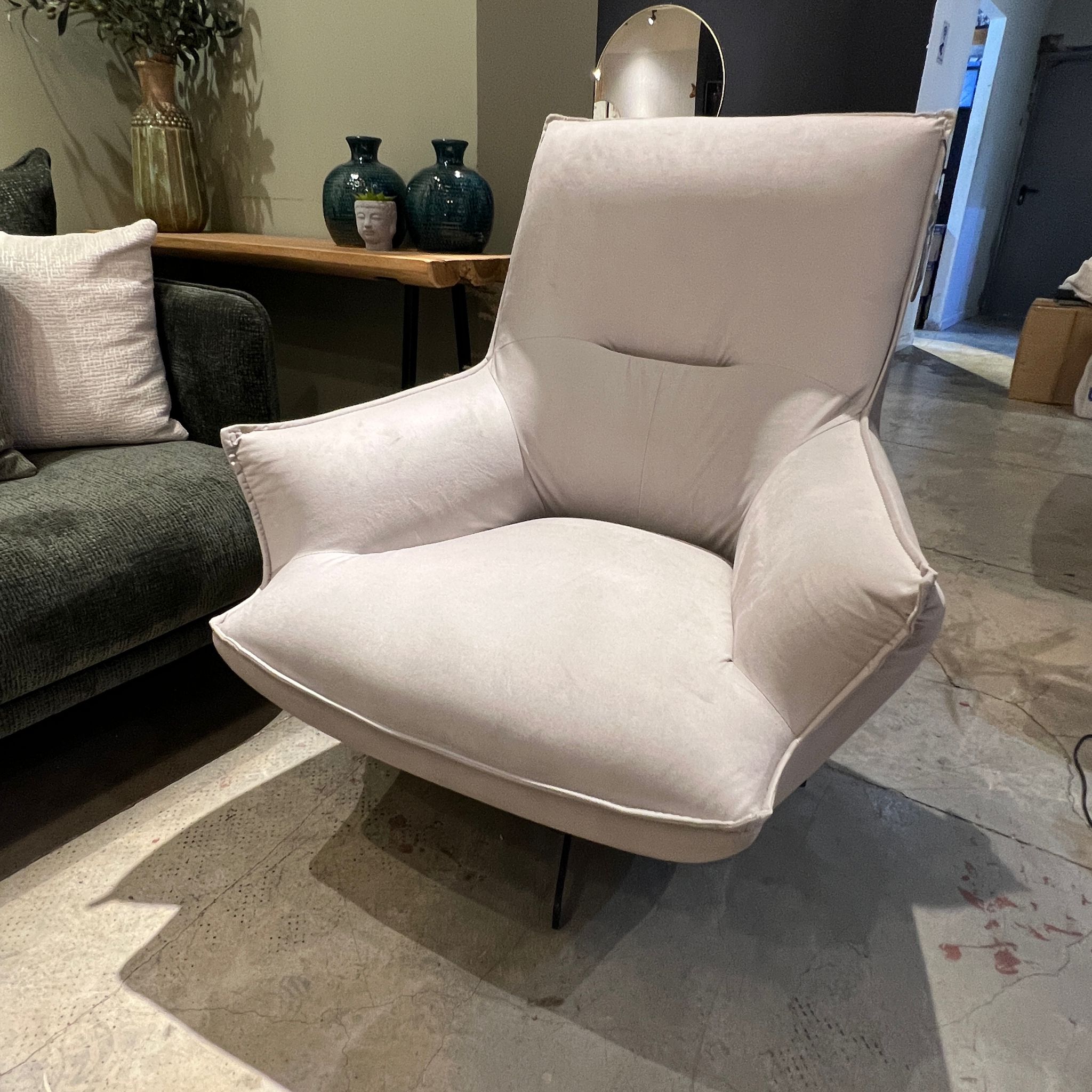 כורסא דגם דיימונד מתצוגה!