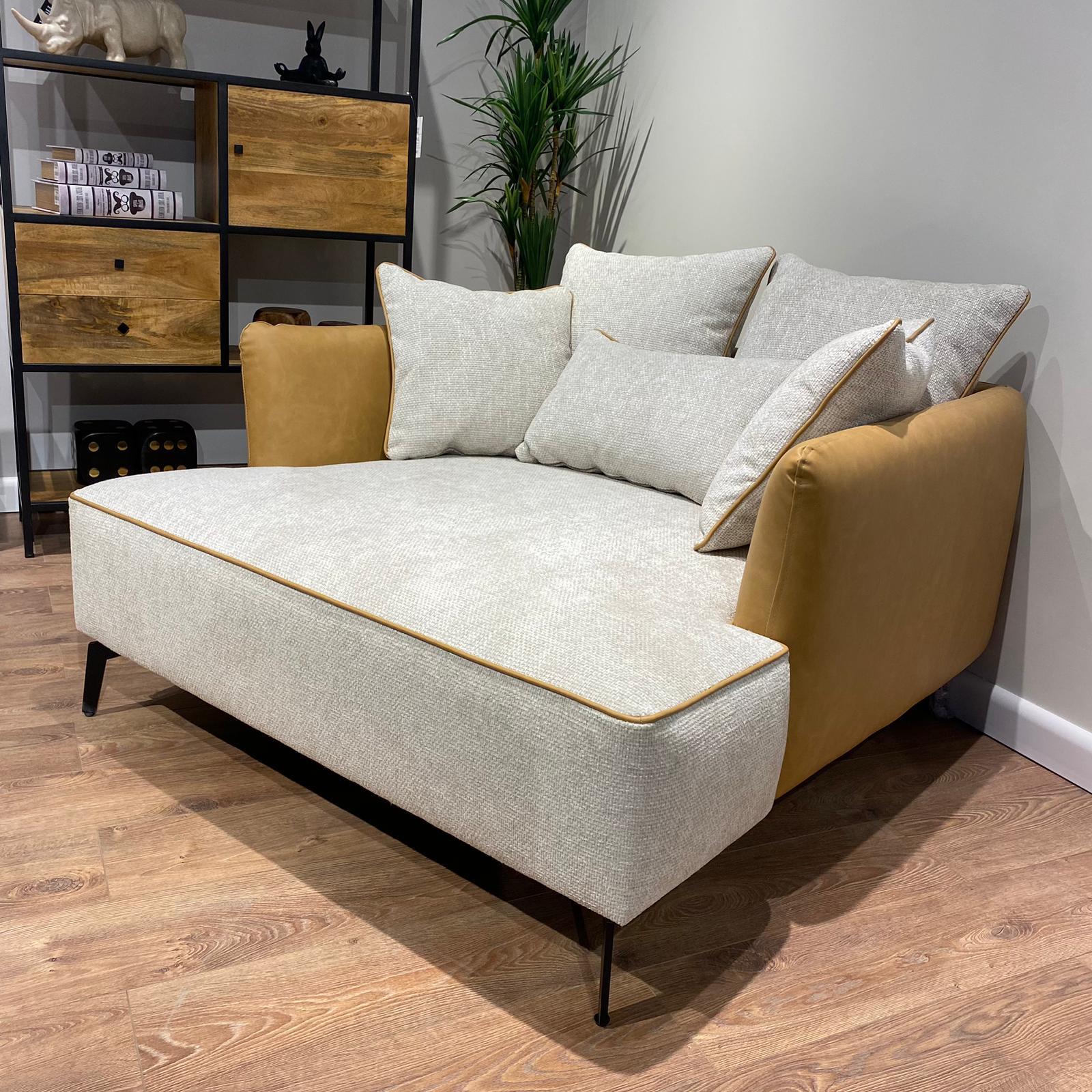 כורסא לאב סיט מפנקת דגם מדריד כורסא לאב סיט מפנקת דגם מדריד