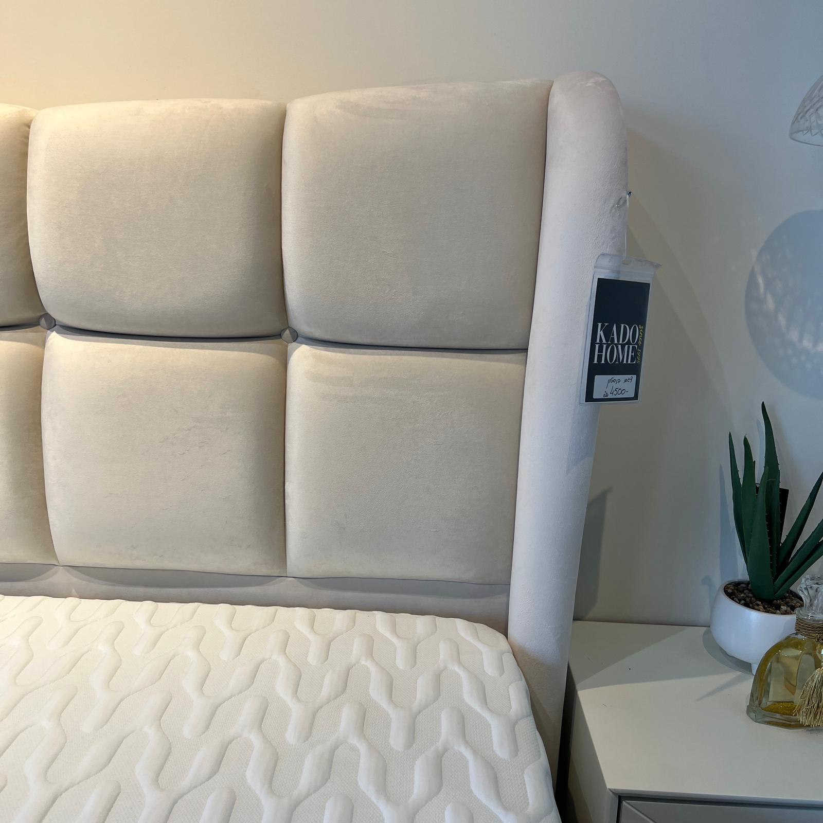 מיטה דגם בוסטון כולל ארגז מצעים מיטה דגם בוסטון כולל ארגז מצעים