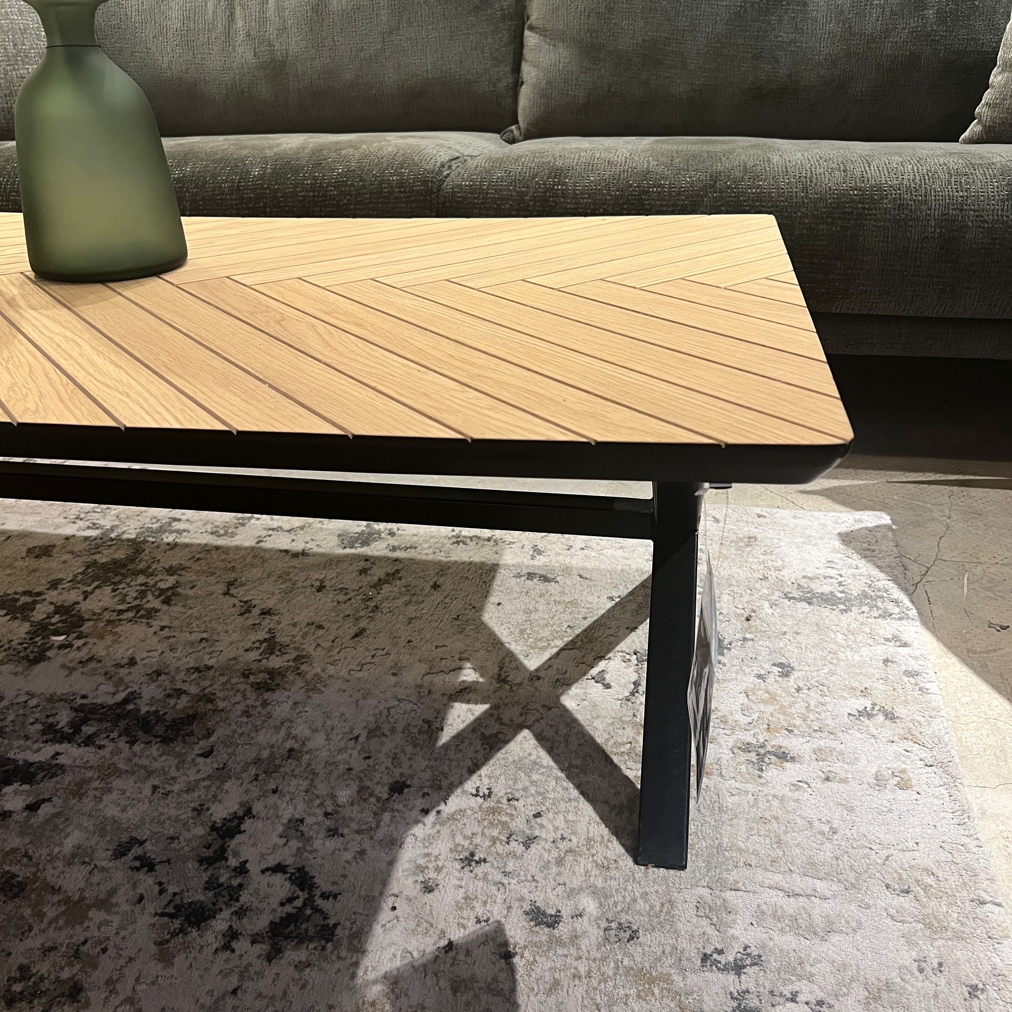 שולחן סלון דגם פישבונד שולחן סלון דגם פישבונד