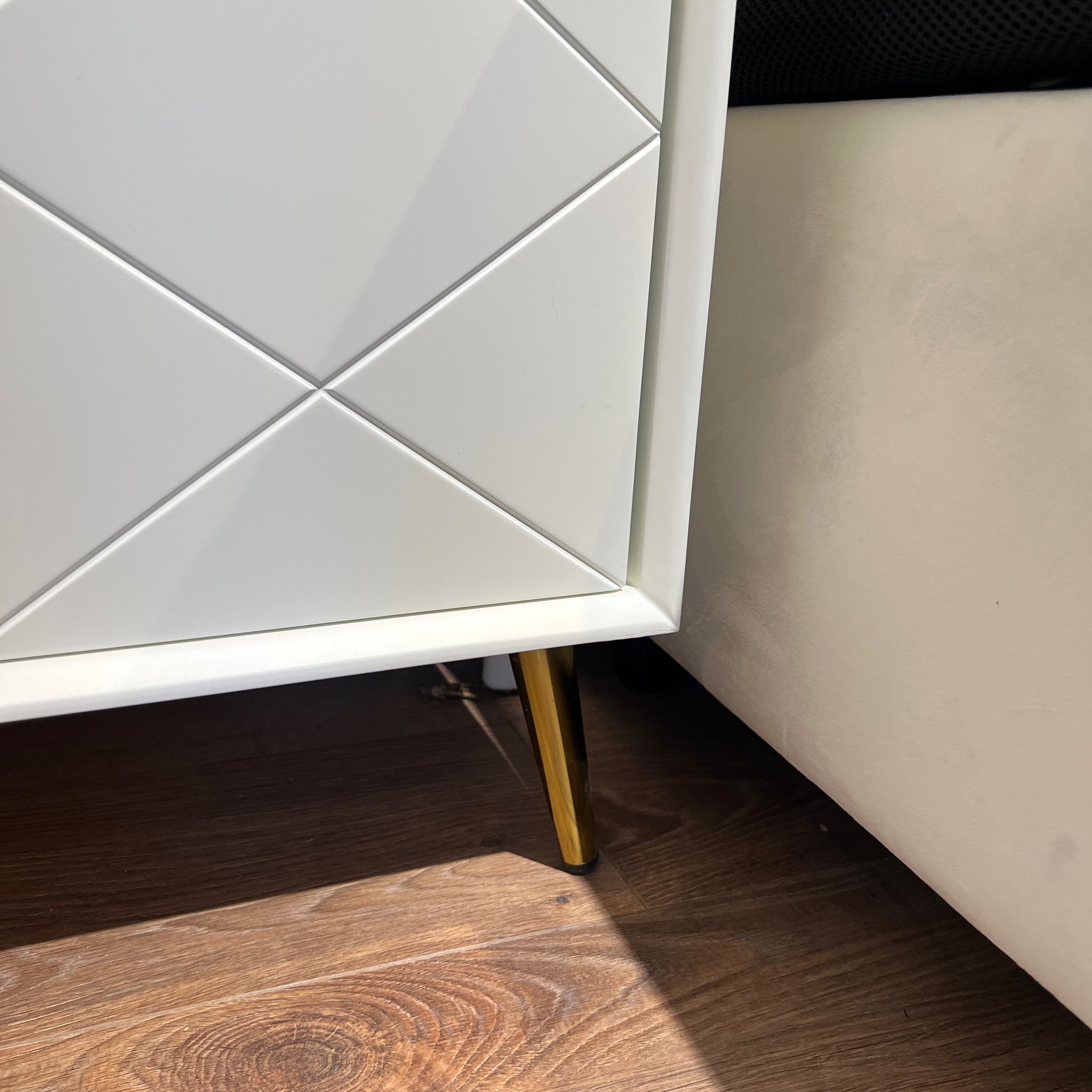 שידת צד דגם דיימונד שידת צד דגם דיימונד