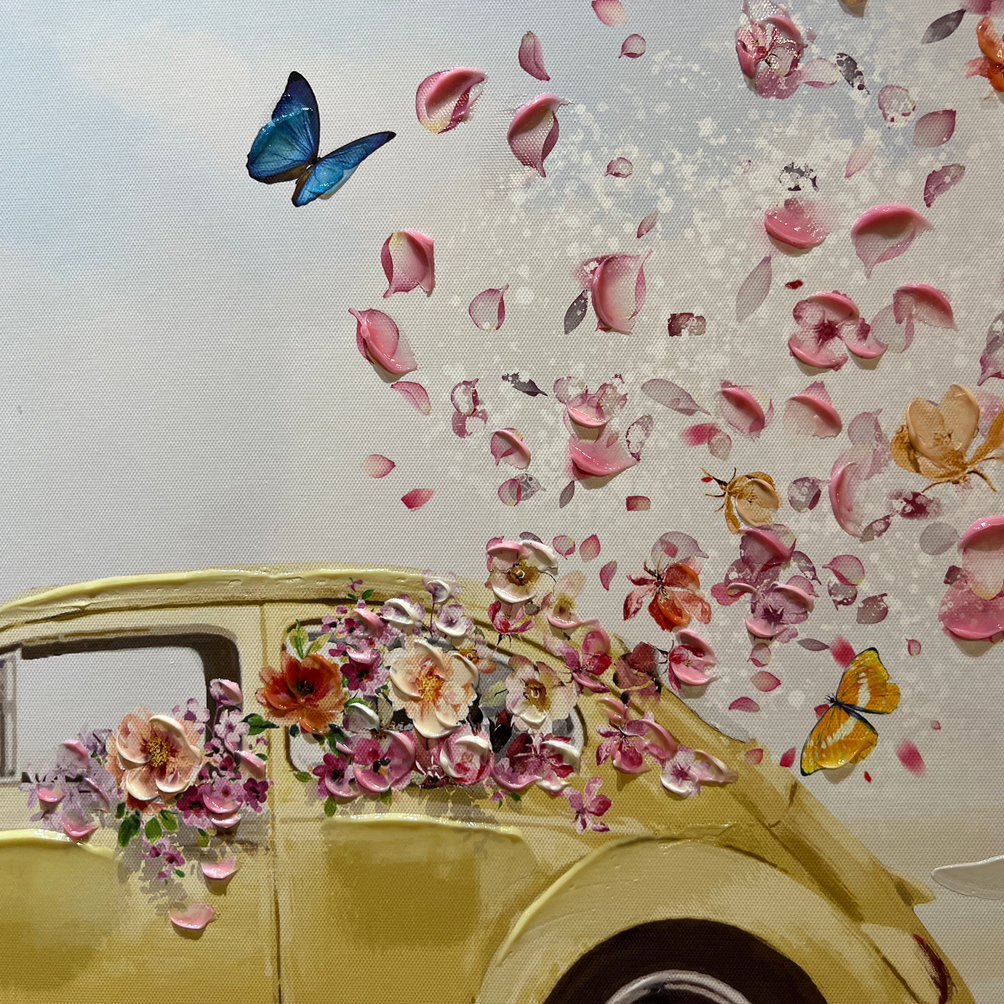 תמונת שמן בשילוב הדפסה מכונית צהובה תמונת שמן בשילוב הדפסה מכונית צהובה