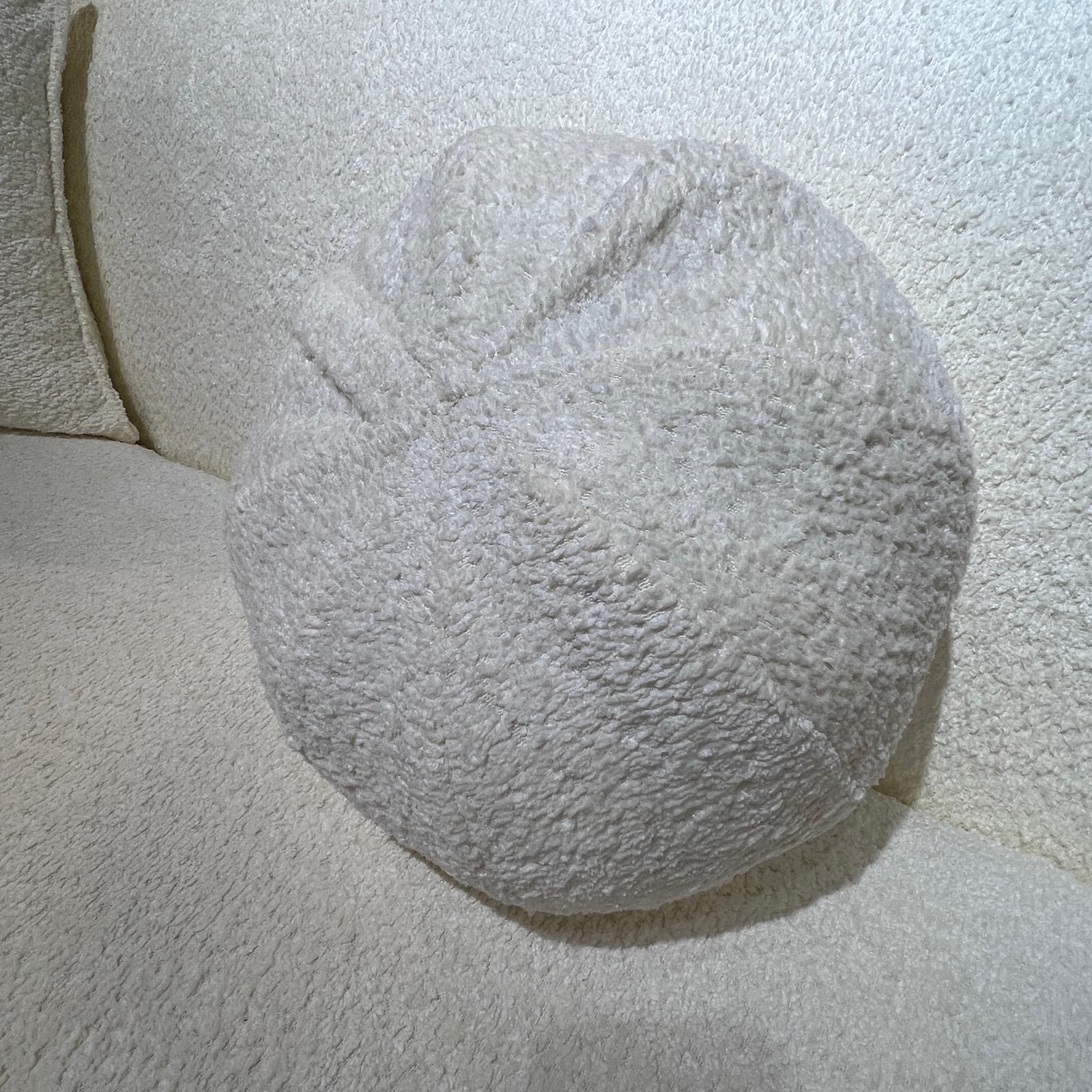 ספה מודרנית מעוגלת דגם אדנה ספה מודרנית מעוגלת דגם אדנה