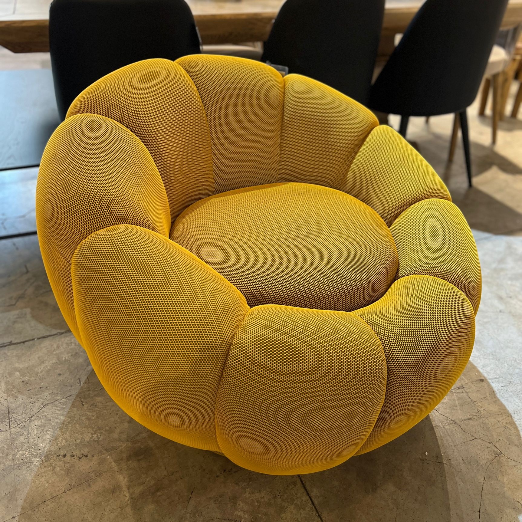 כורסא מעוצבת דגם פנורמה כורסא מעוצבת דגם פנורמה