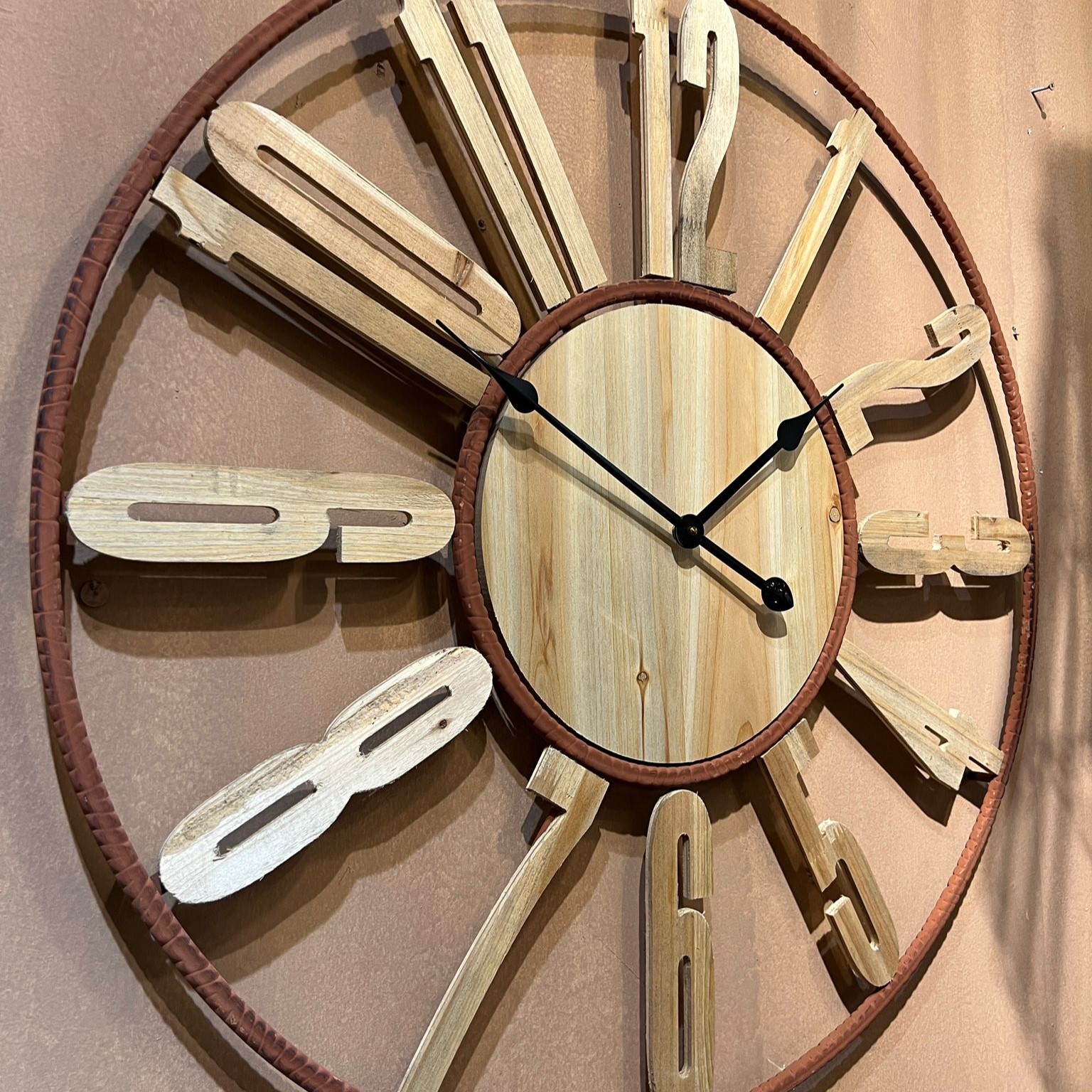 שעון קיר קוטר 80 ס״מ שעון קיר קוטר 80 ס״מ