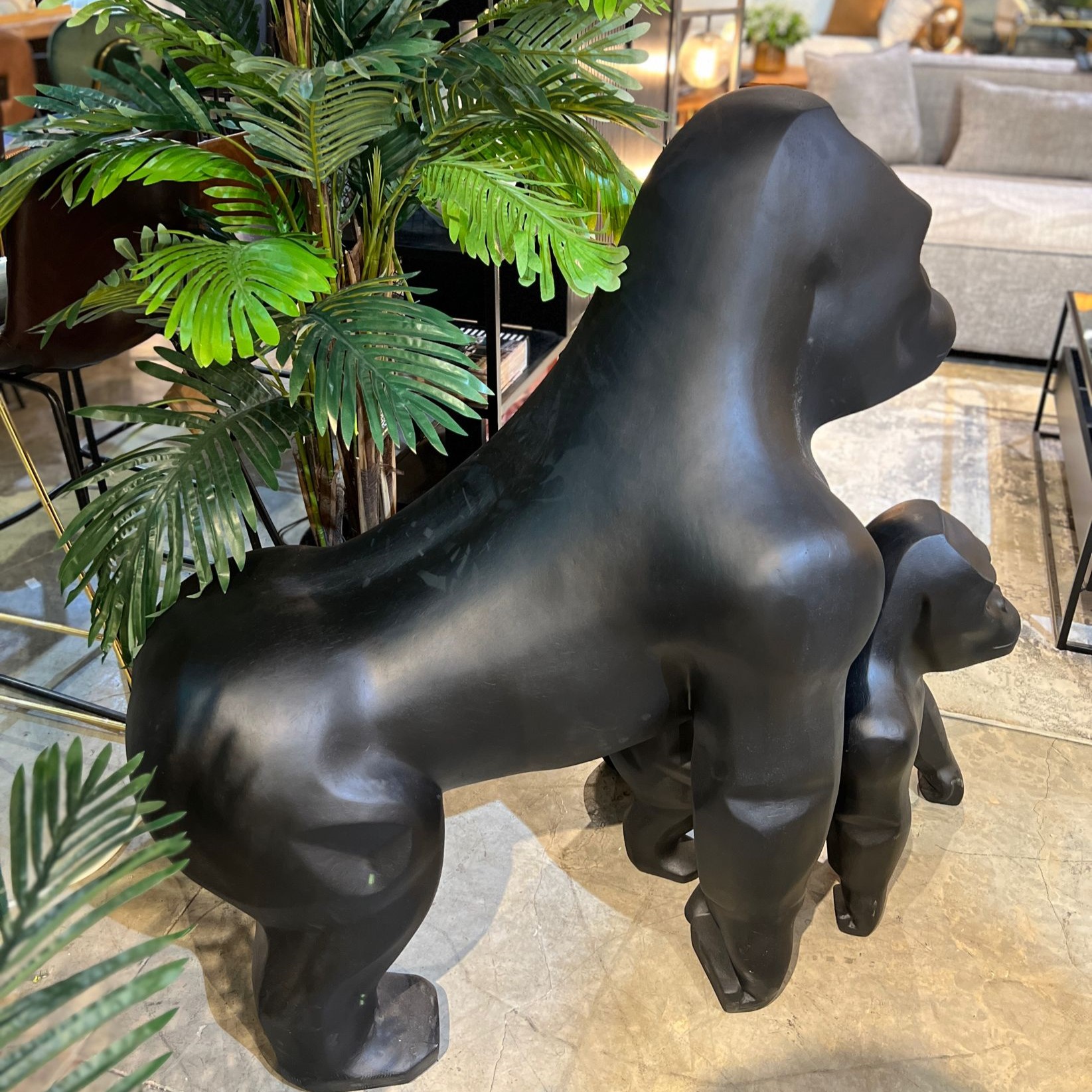 גורילה גורילה