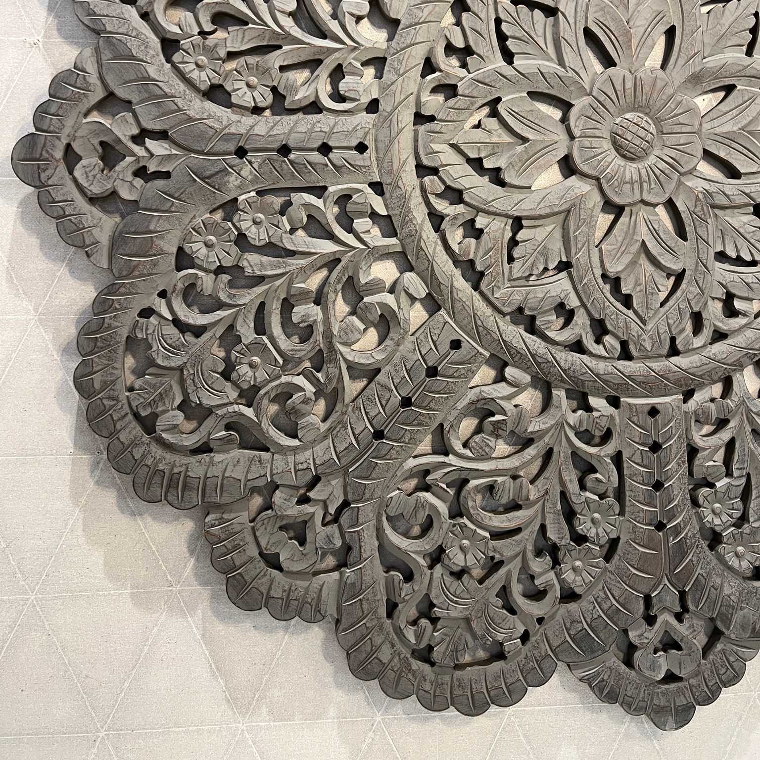 משרביה קיר עץ עגולה וינטג' אפור משרביה קיר עץ עגולה וינטג' אפור