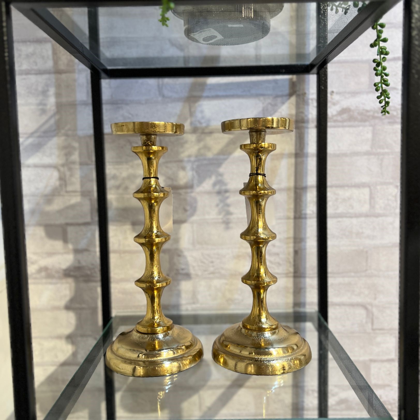 פמוט מתכת זהב פמוט מתכת זהב