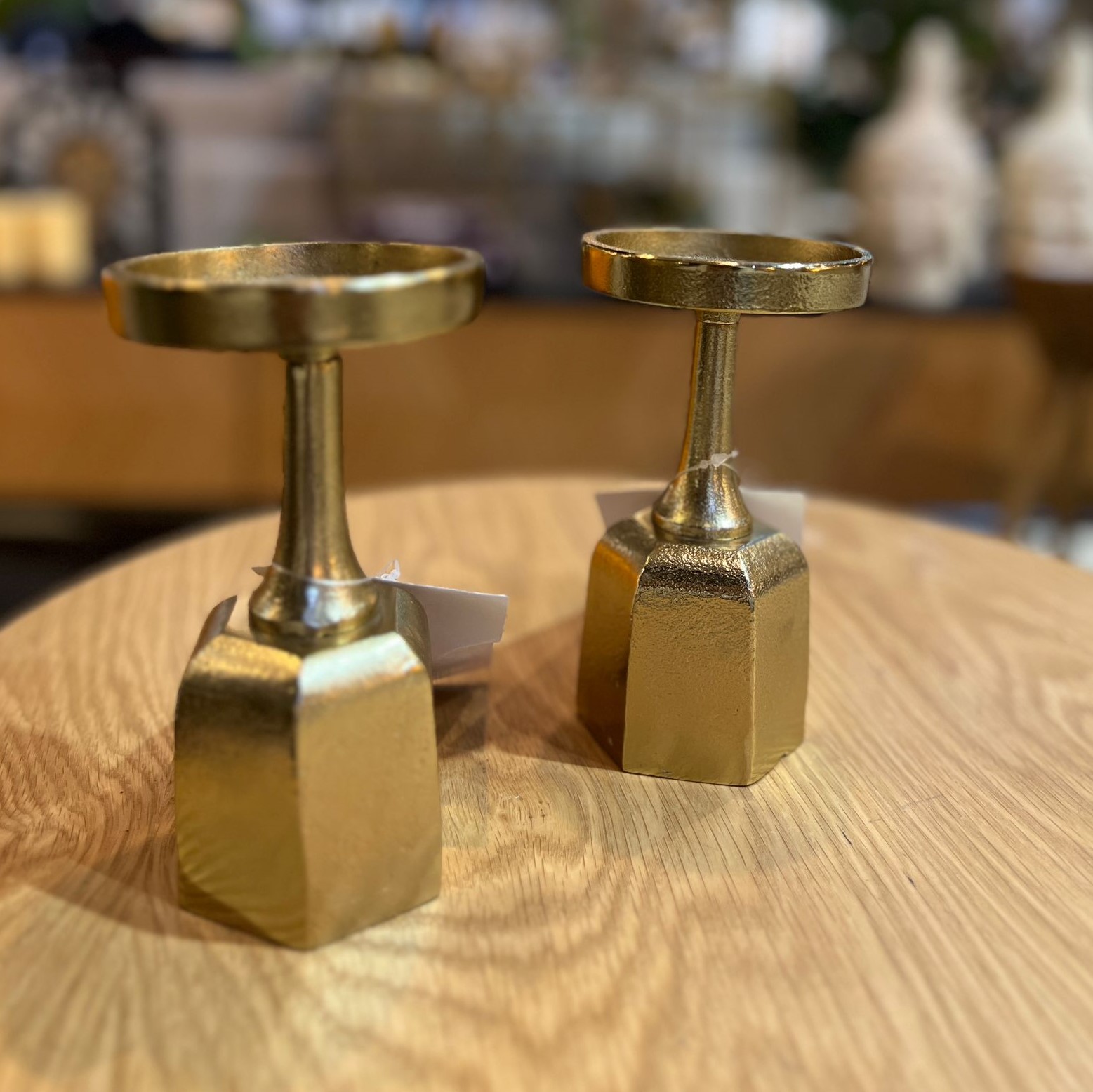 פמוט ברזל זהב פיה רחבה נמוך