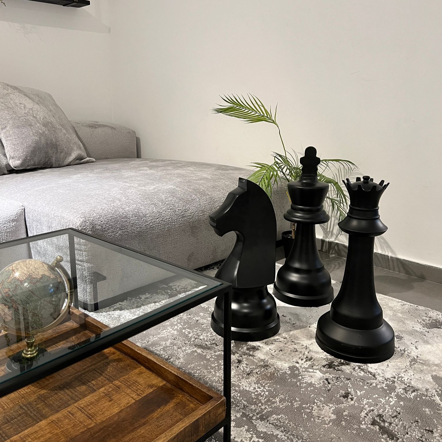 פסל שחמט שחור ענק פסל שחמט שחור ענק