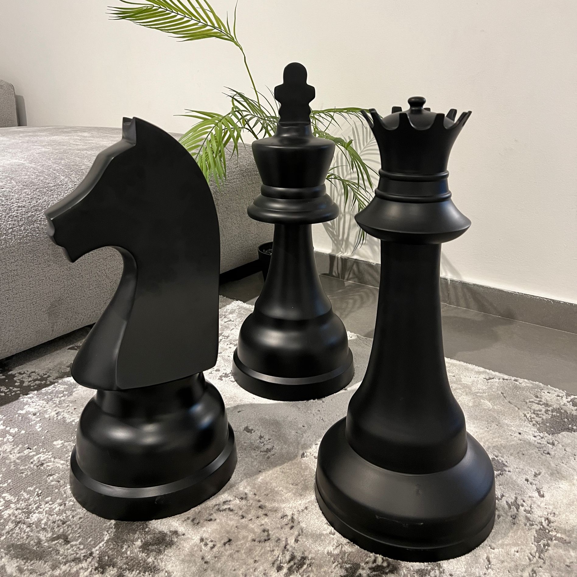 פסל שחמט שחור ענק פסל שחמט שחור ענק