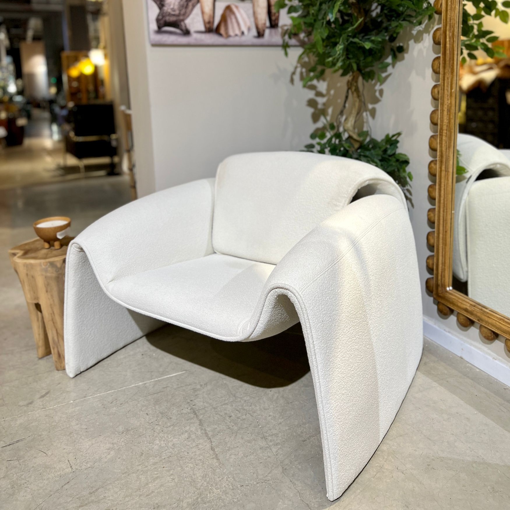 כורסא דגם M כורסא דגם M