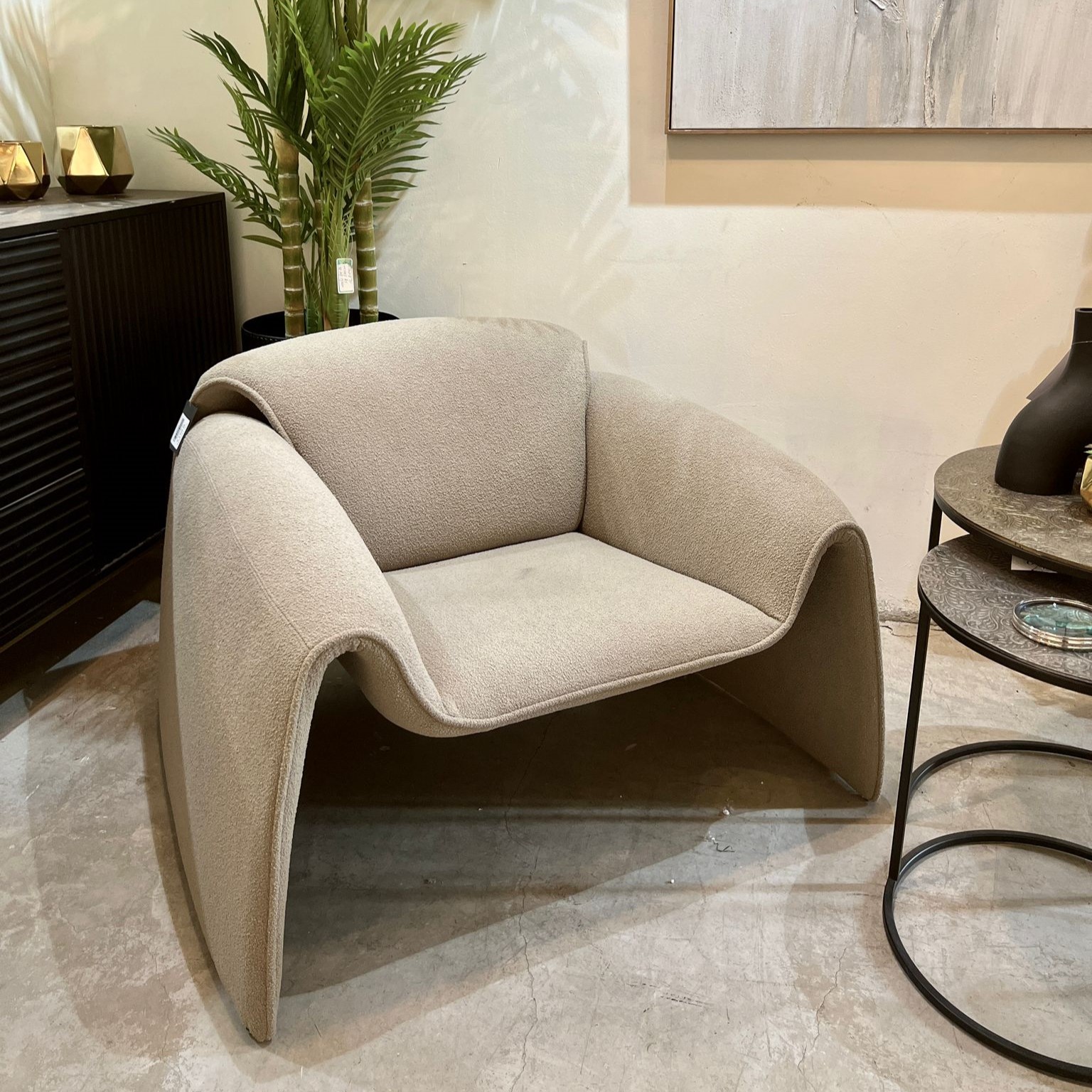 כורסא דגם M טדי קימי גוון קפוצ'ינו כורסא דגם M טדי קימי גוון קפוצ'ינו