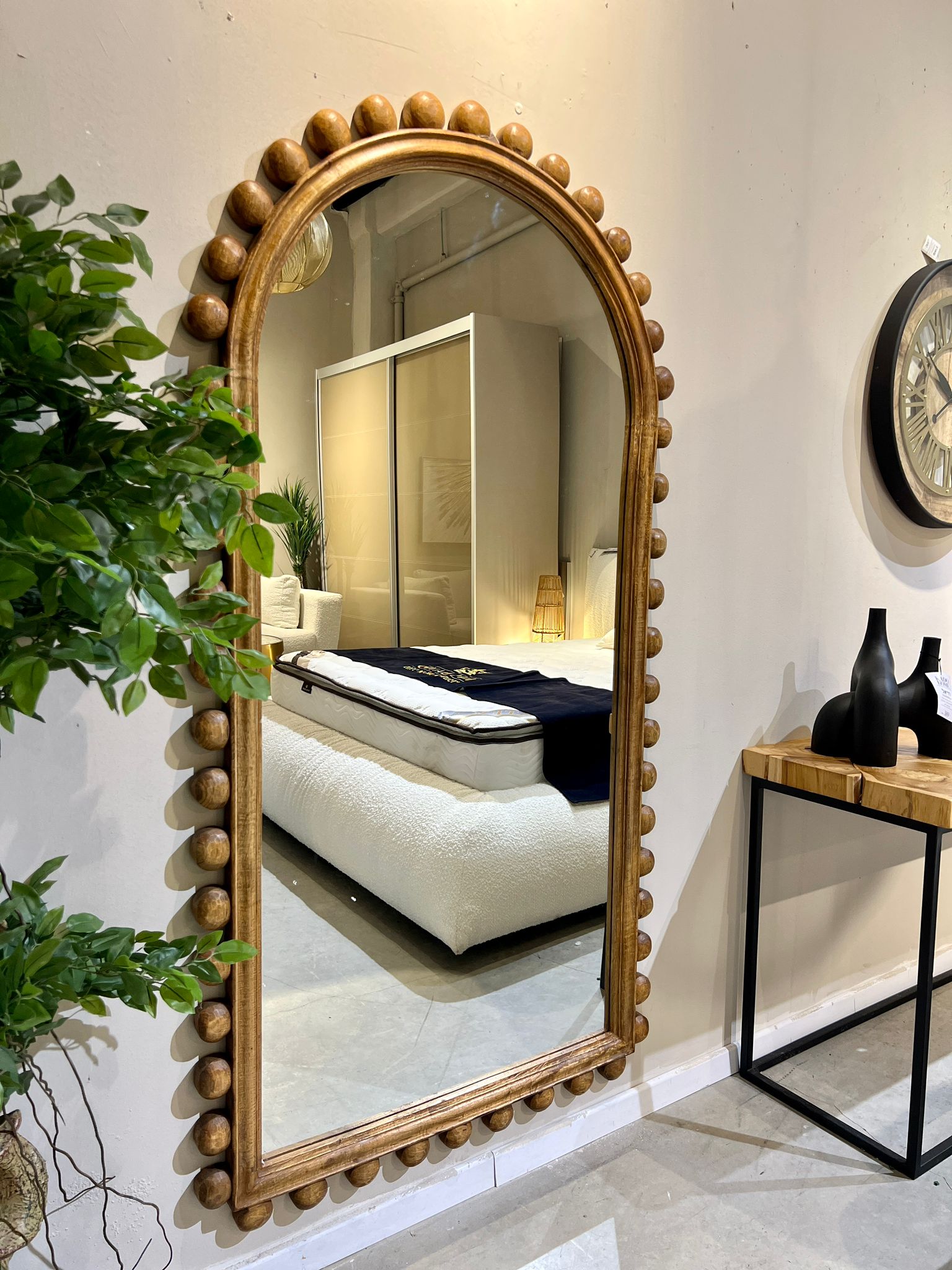 מראה מלבנית ראש עגול