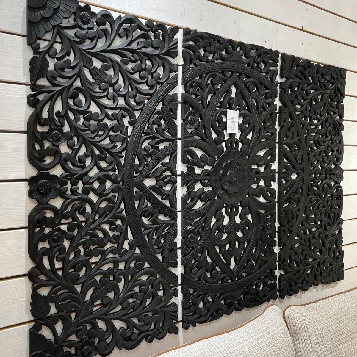 משרביה קיר עץ ענק שחור משרביה קיר עץ ענק שחור