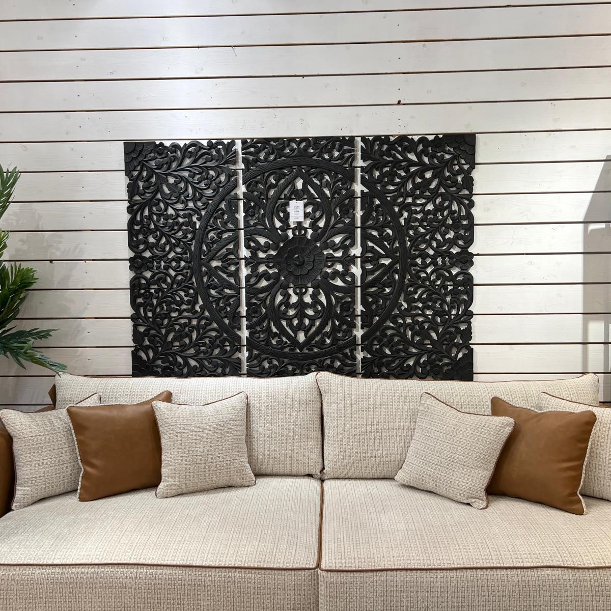 משרביה קיר עץ ענק שחור משרביה קיר עץ ענק שחור