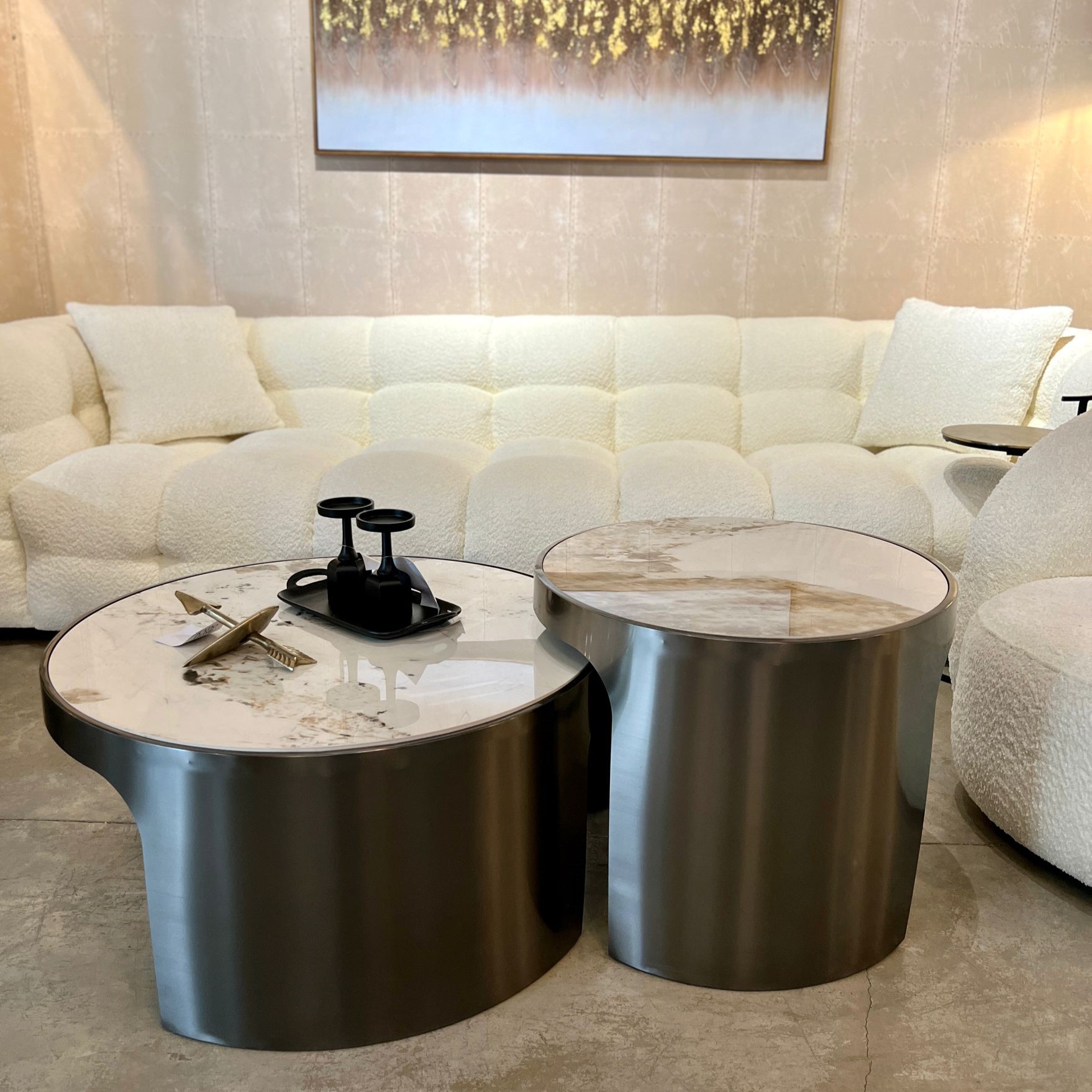 סט שולחנות סלון עגולים דגם רויאל מרבל רגל שחורה קימי