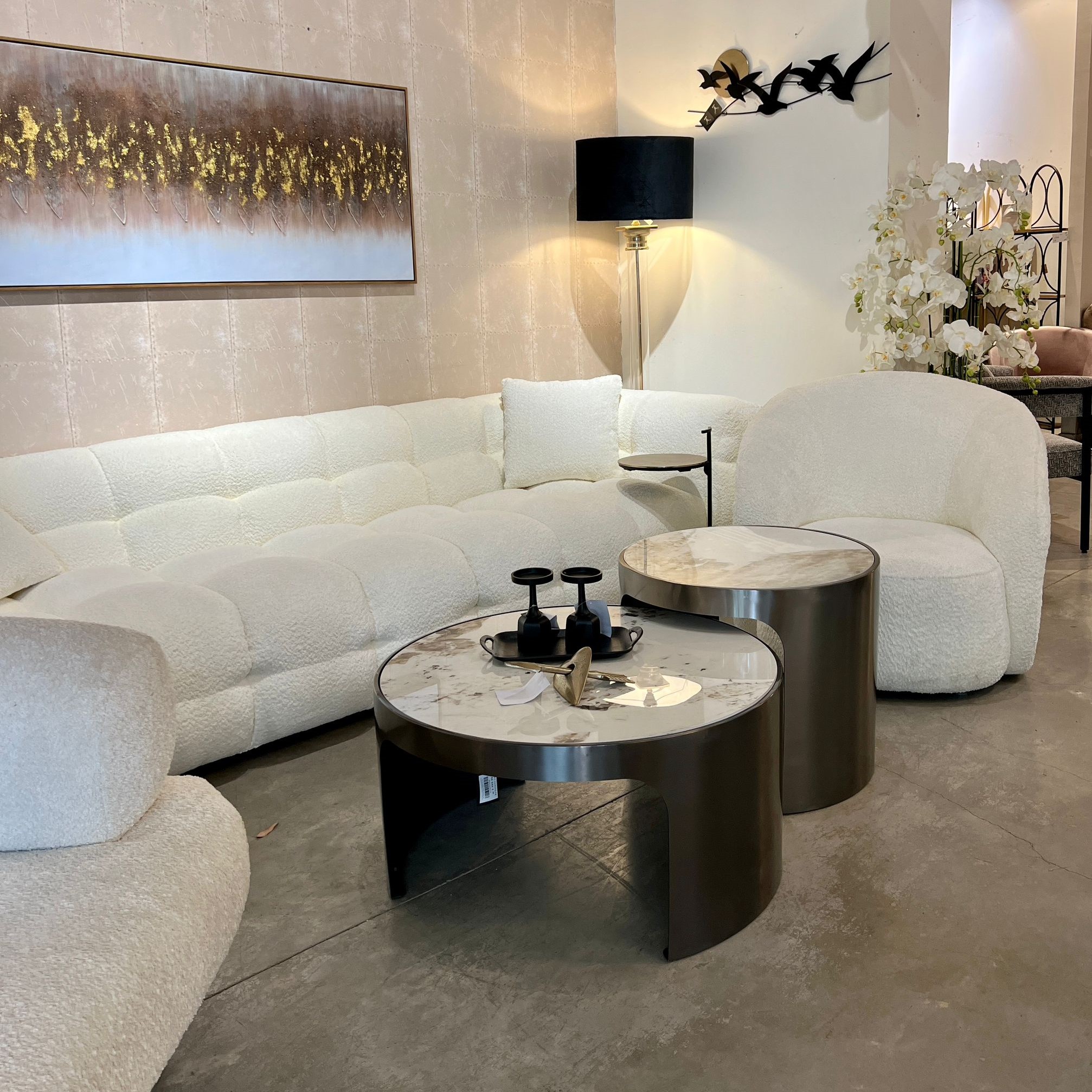 סט שולחנות סלון עגולים דגם רויאל מרבל רגל שחורה קימי