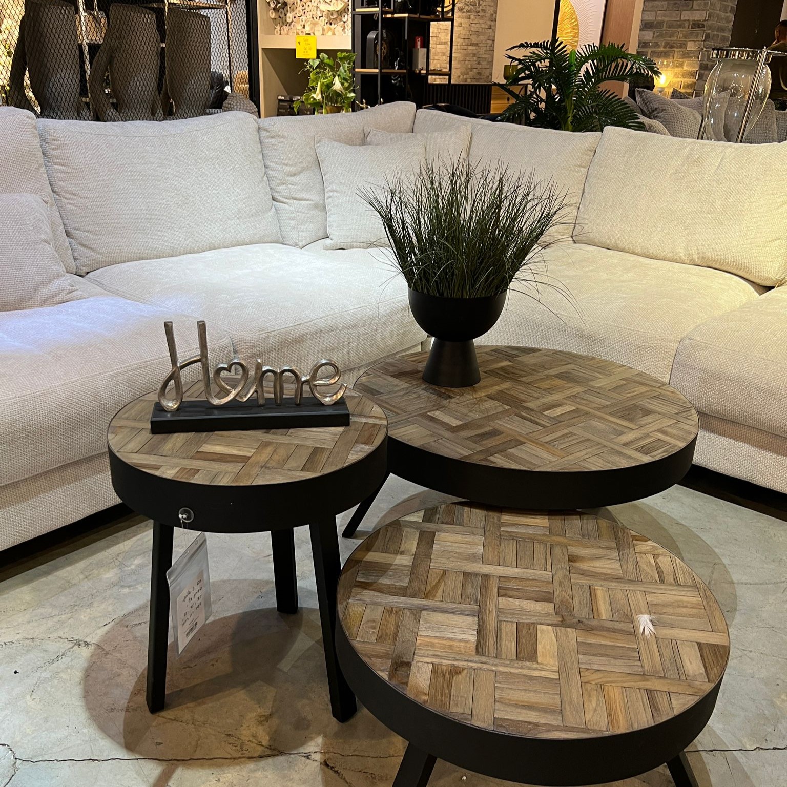 פסל HOME דגם רויאל פסל HOME דגם רויאל