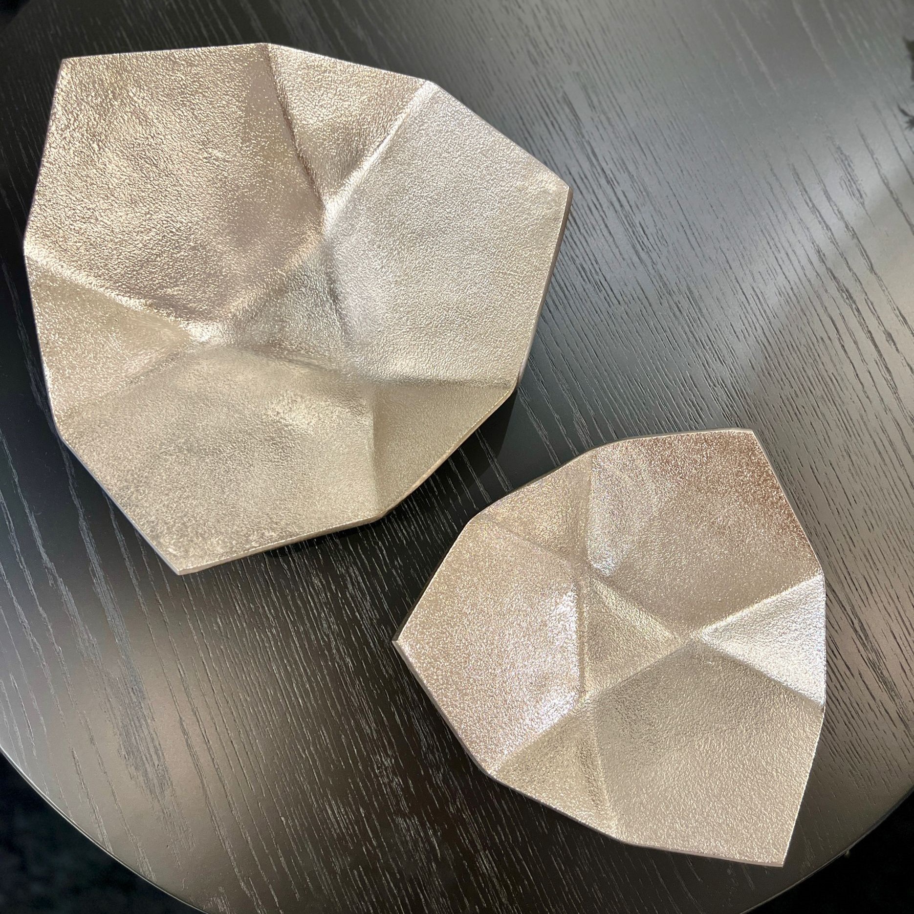 קערה ברזל זויות כסף קערה ברזל זויות כסף