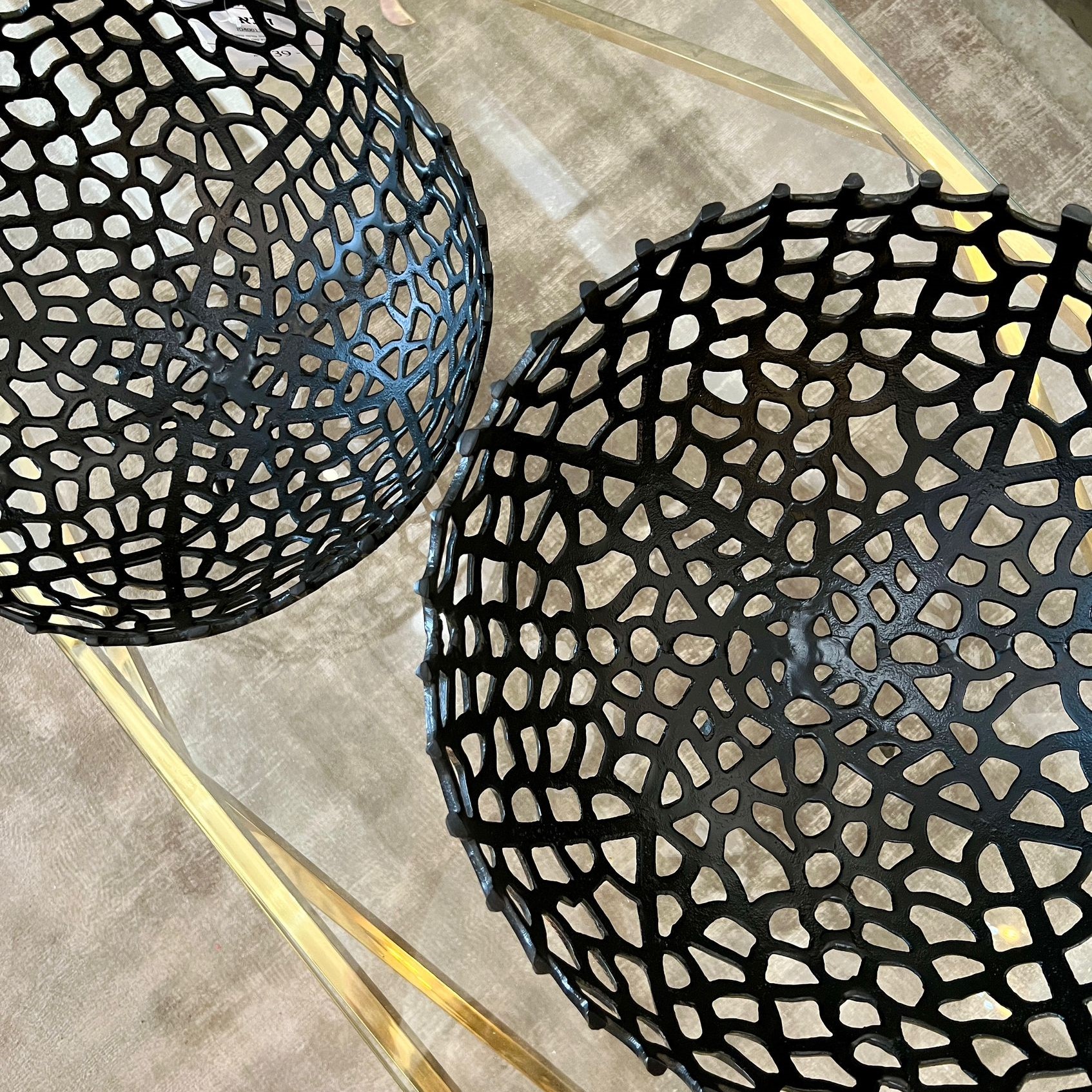 קערה ברזל תחרה עמוקה שחור קערה ברזל תחרה עמוקה שחור